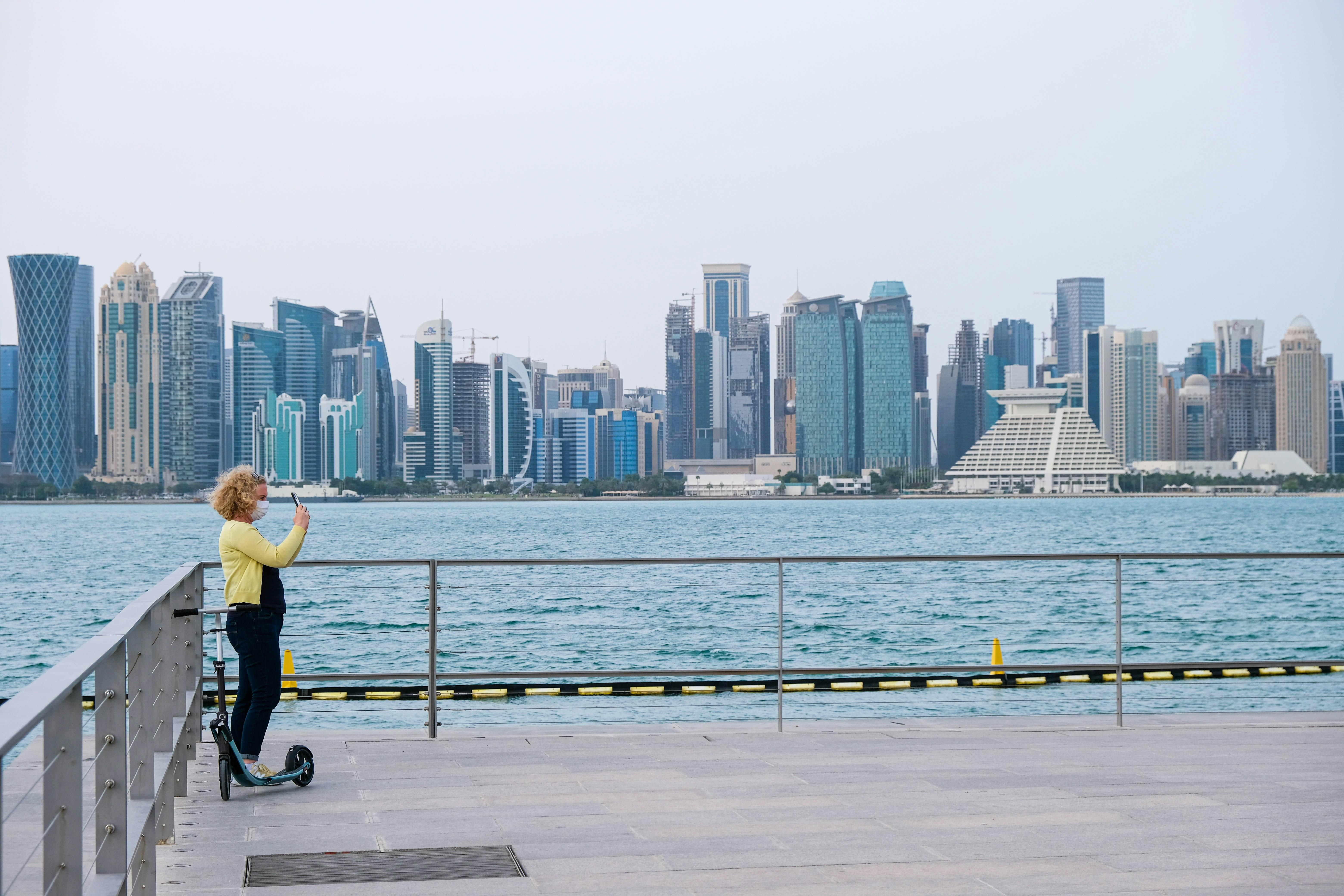Doha: Sunrise Photography Walk with Hotel Pickup