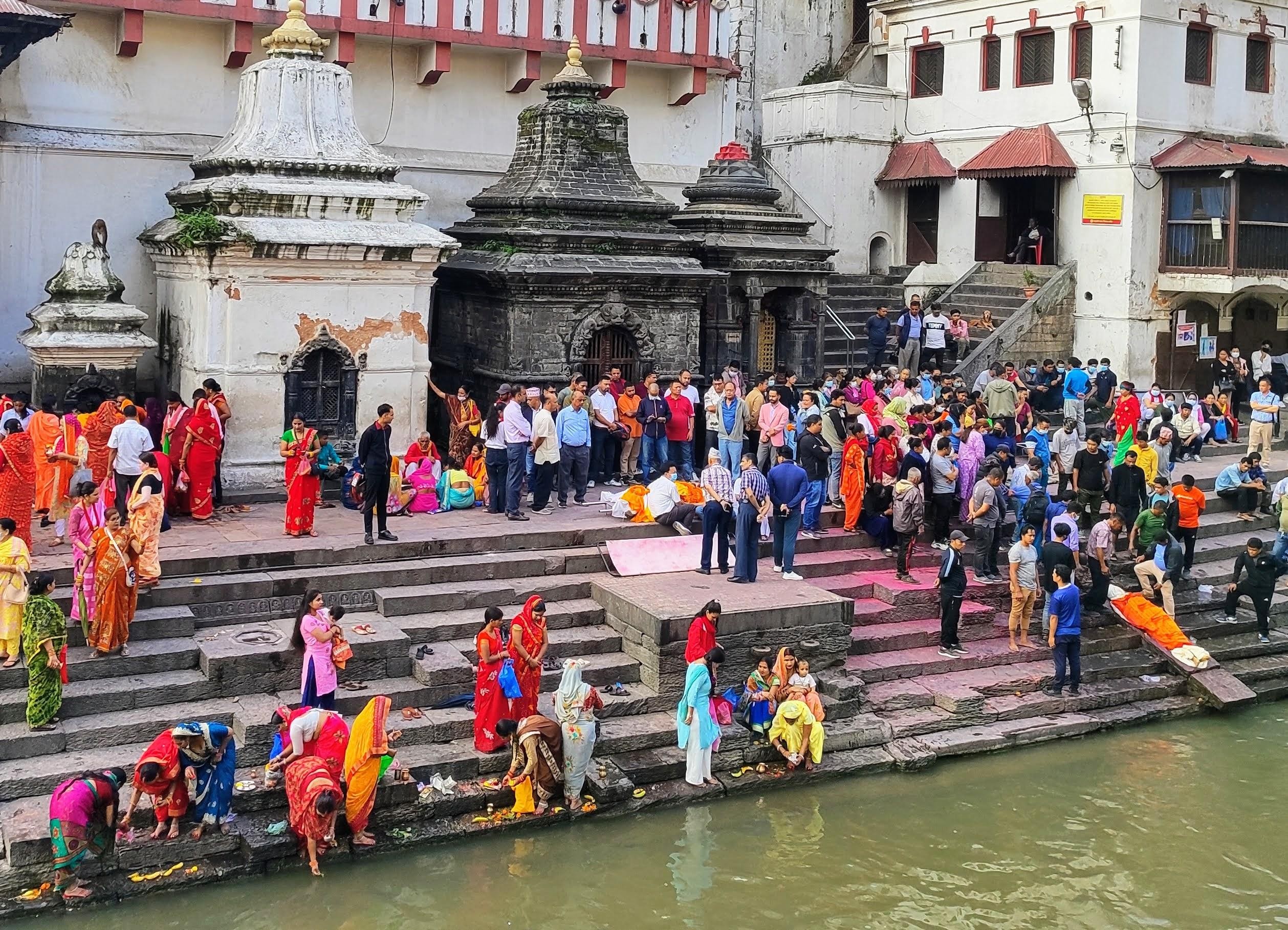 Kathmandu: Pashupatinath & Boudhanath Guided Tour