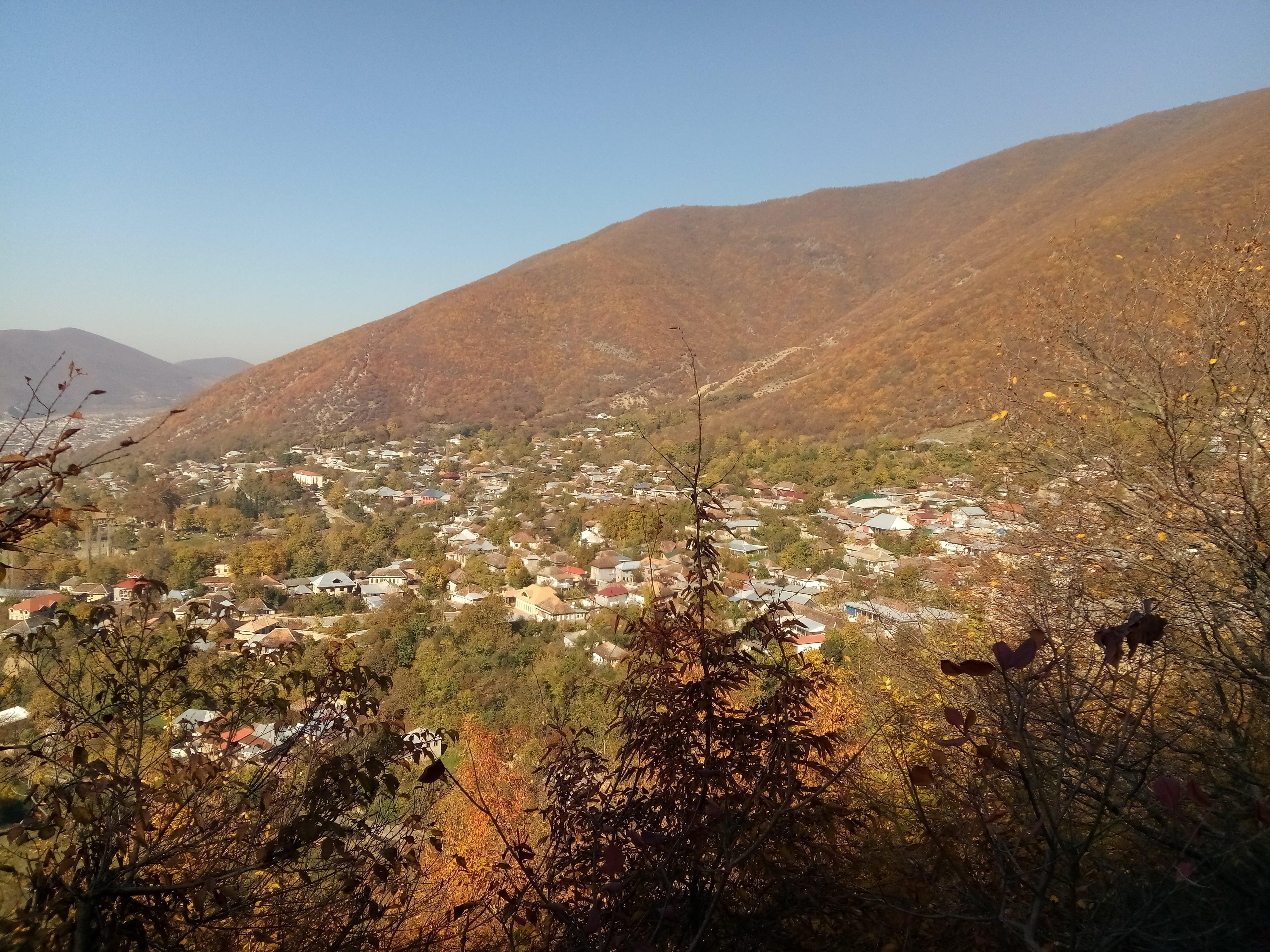 Sheki: UNESCO Heritage and Hiking Tour with Guide