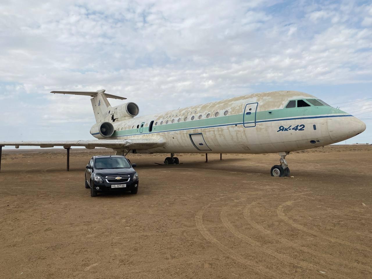 Khiva to Nukus: Savitsky Museum & Soviet Aircraft Day Trip