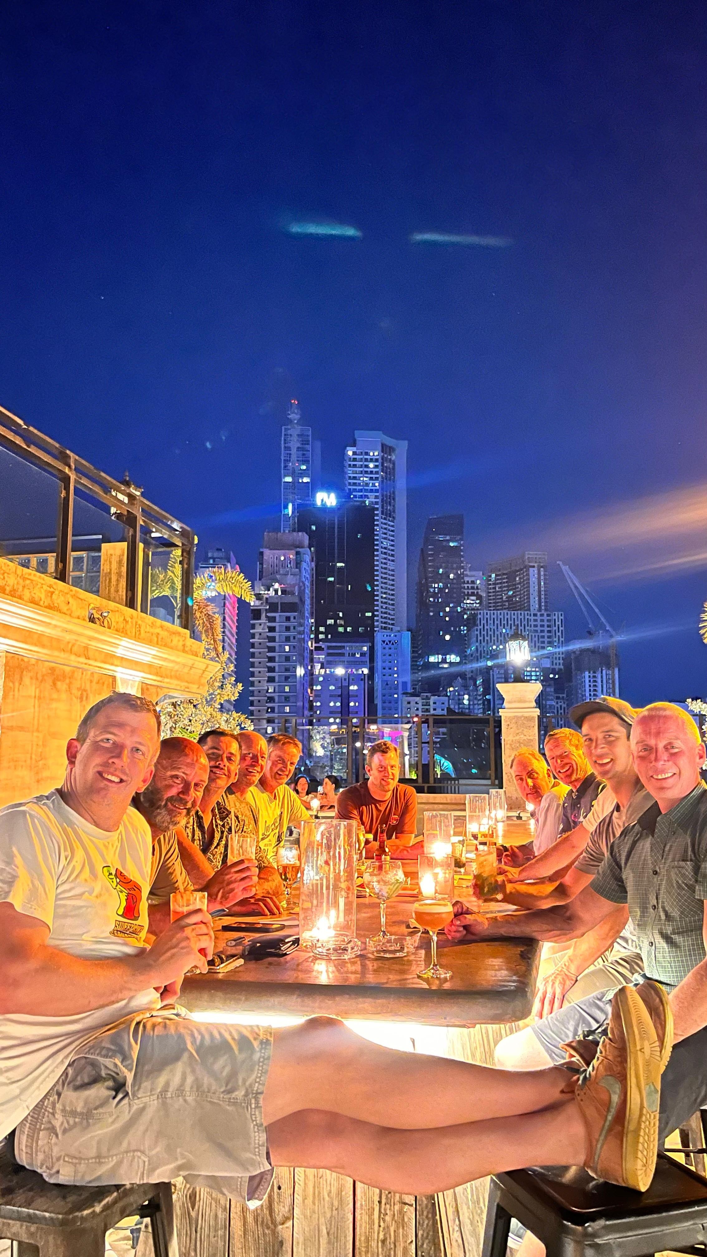 Makati Bar Crawl, GoGo Bar, Club, and Live Band 3
