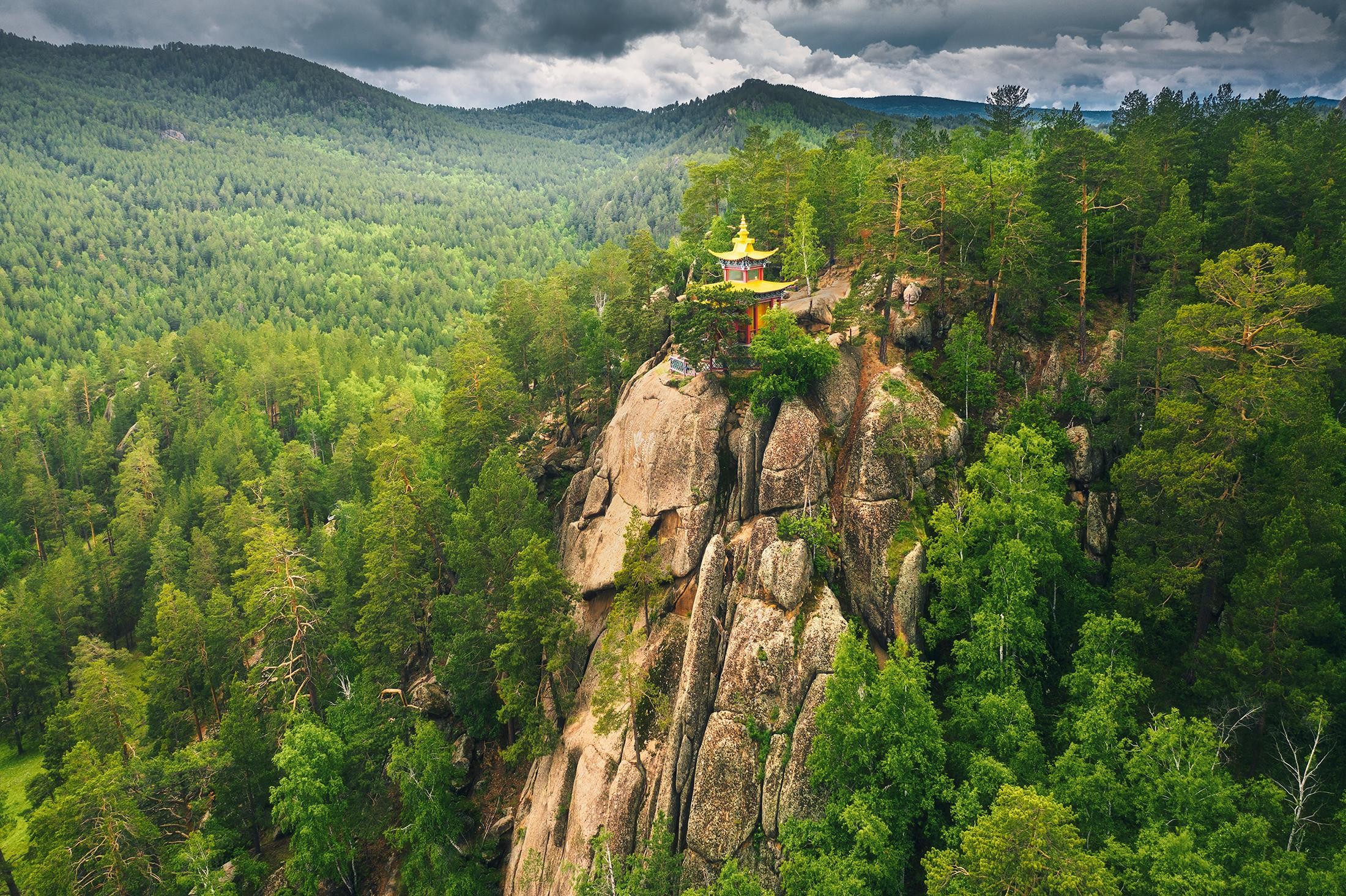 Day tour to Aglag creation monastery 2