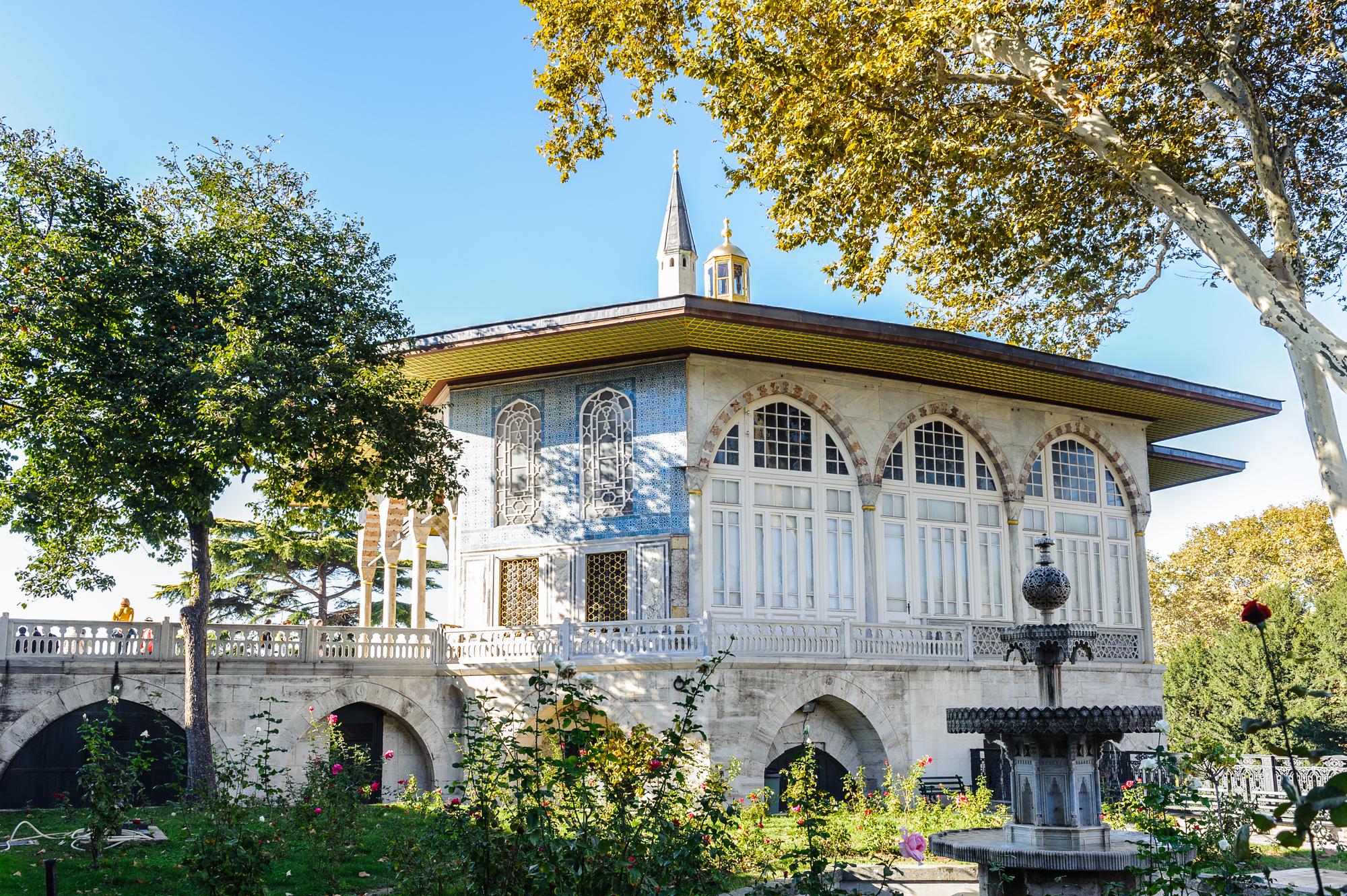Istanbul: Topkapi Palace & Harem Tour with Entry Ticket 2