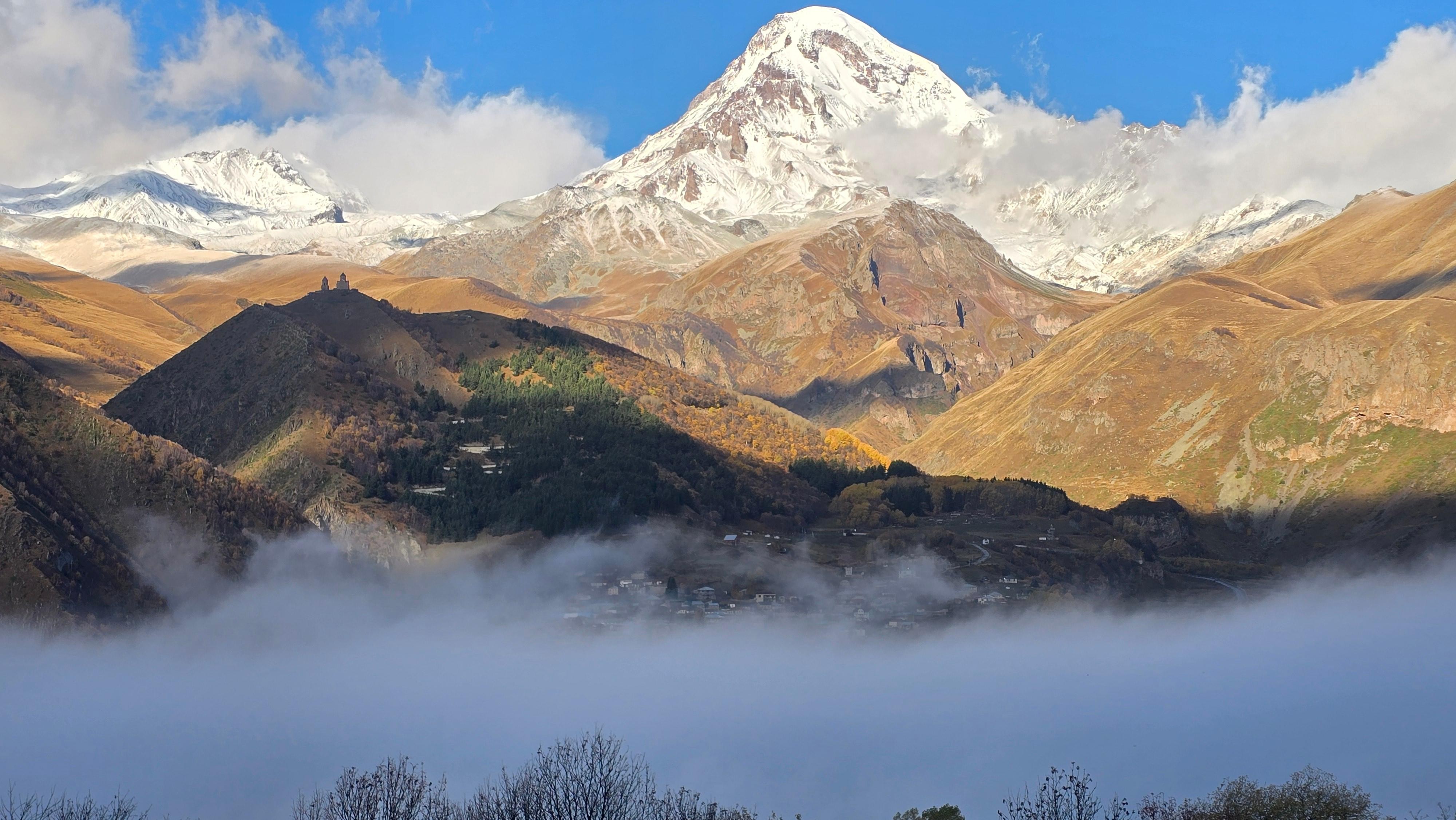 3-Day All-Inclusive Georgia Tour: Tbilisi & Kazbegi