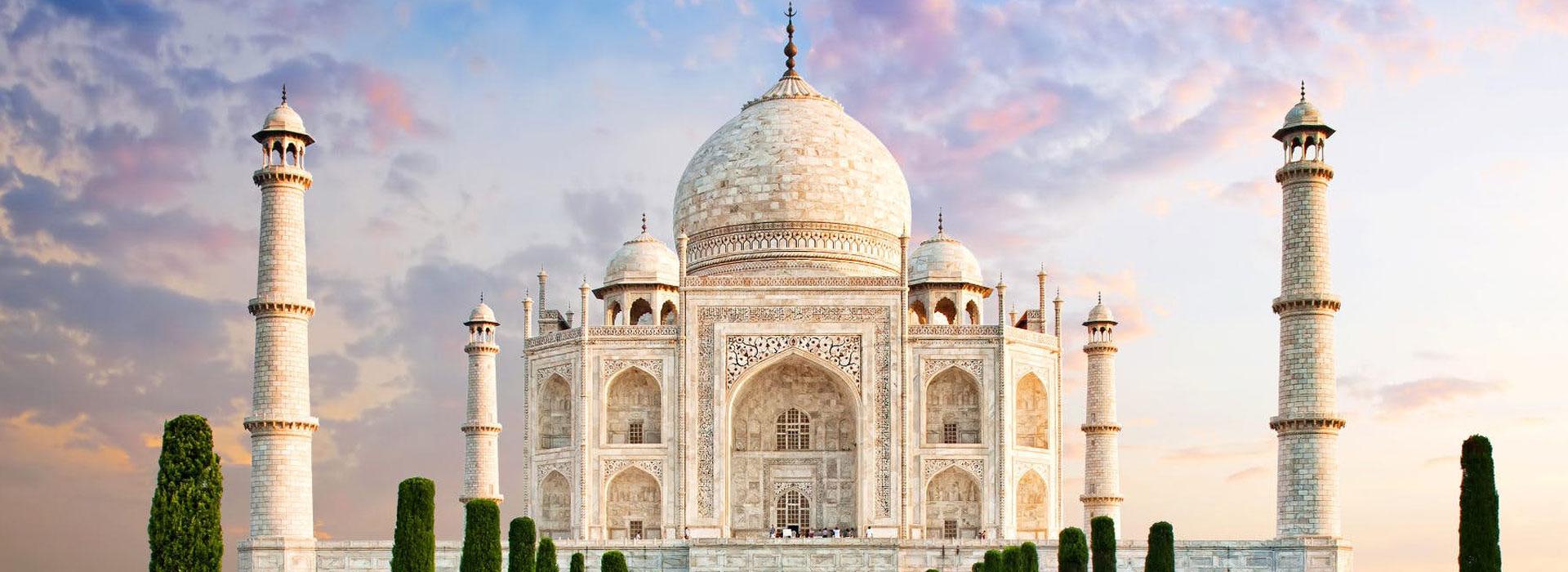From Delhi: Private Taj Mahal and Agra Tour by Express Train