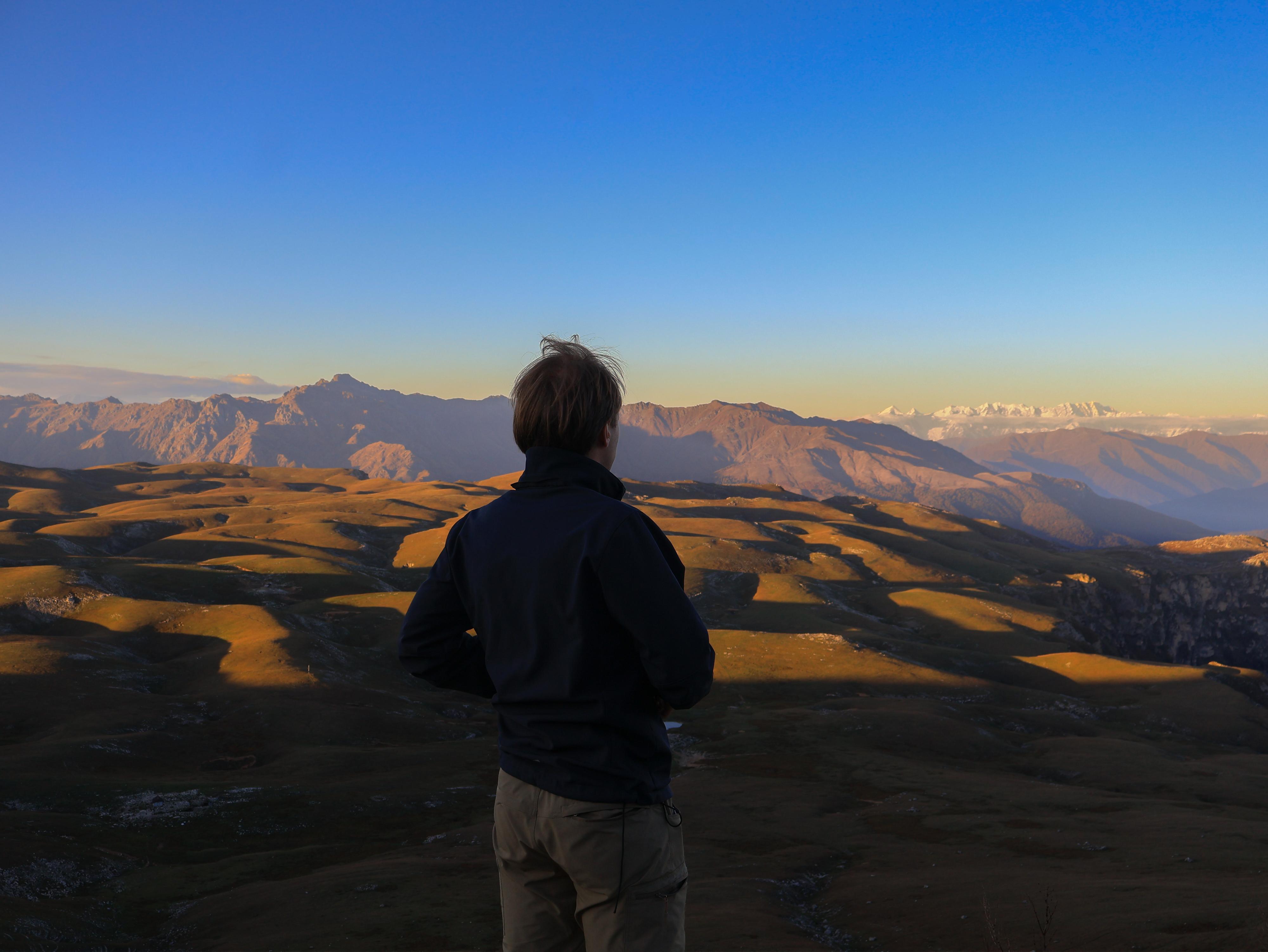 Kutaisi: Askhi Mountain 4x4 Tour on Stunning views & Picnic