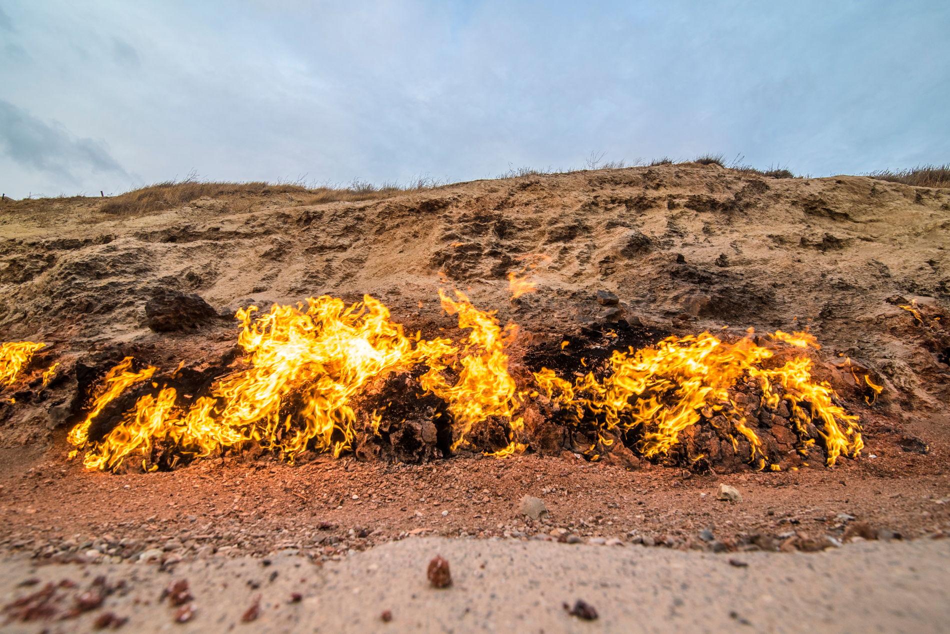 Baku: Gobustan, Mud Volcanoes & Absheron – Off road included