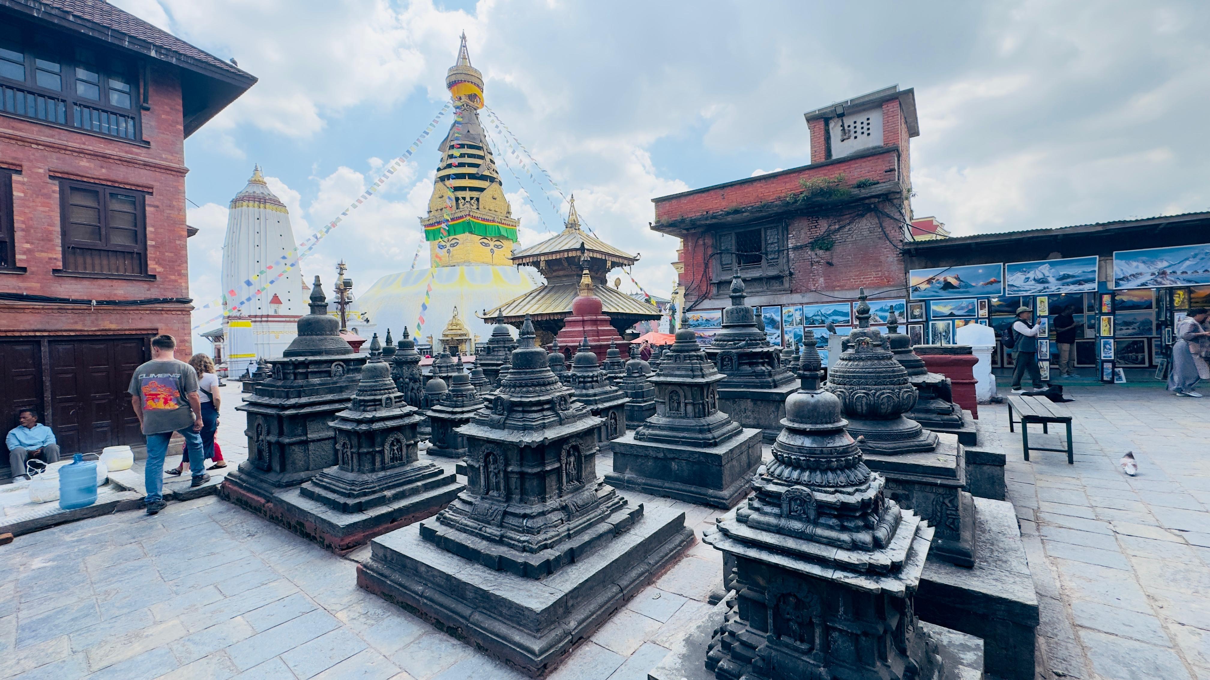 Kathmandu: Swayambhunath & Patan Tour with Healing 2