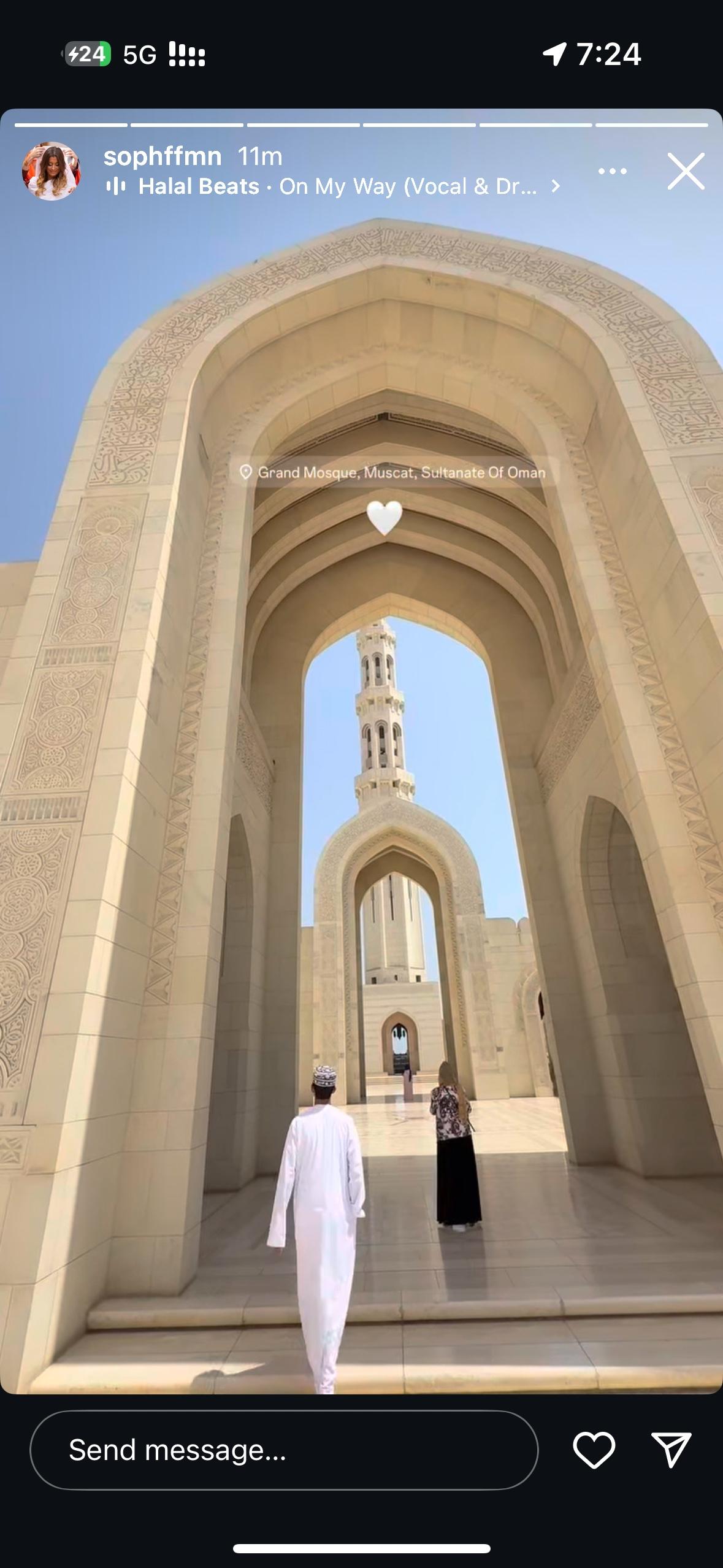 Muscat: Sultan Qaboos Grand Mosque Guided Tour
