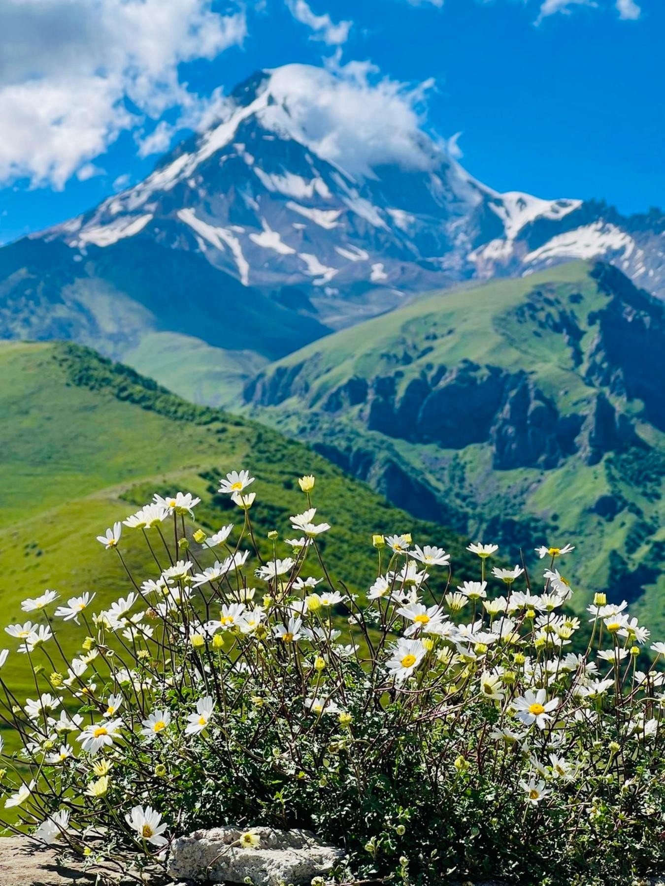 From Tbilisi: Day Trip to Kazbegi 2