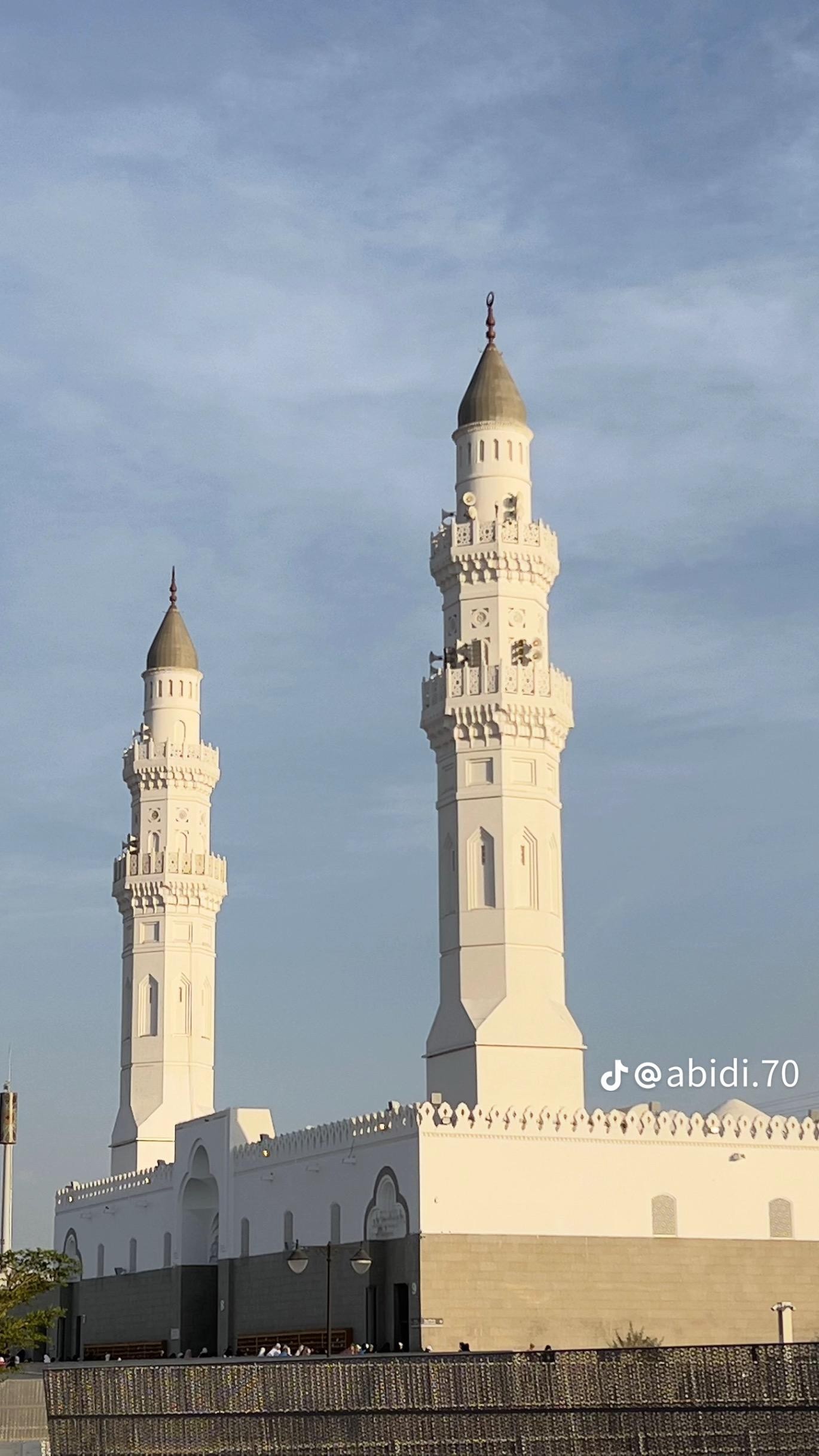 Madinah: Customizable Cultural & Spiritual Guided Tour 2