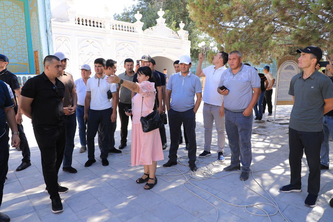 Bukhara: 7-Hour Guided Walking Tour with Dinner 2
