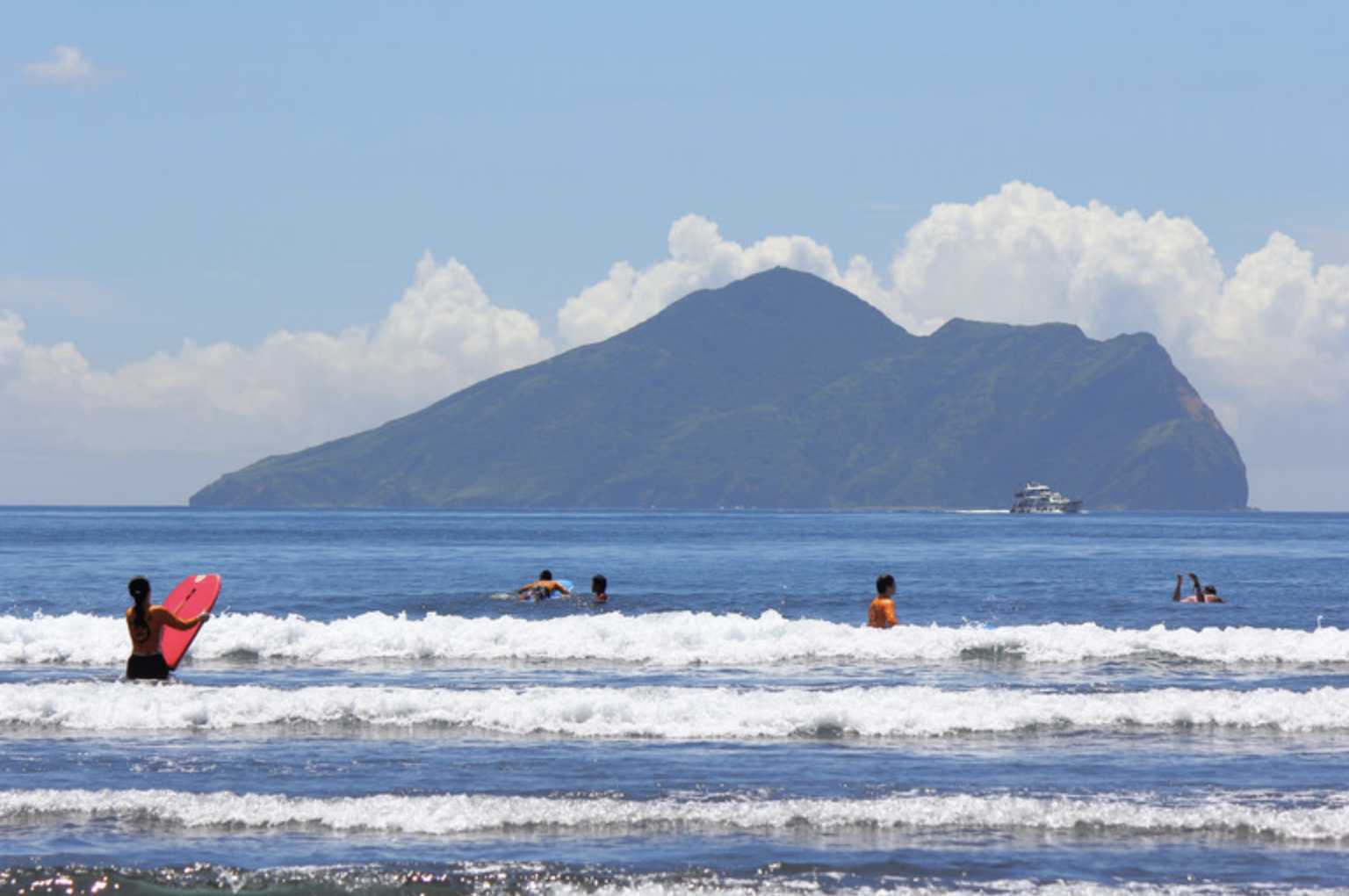 From Taipei: Private Custom Yilan Tour with Local Guide