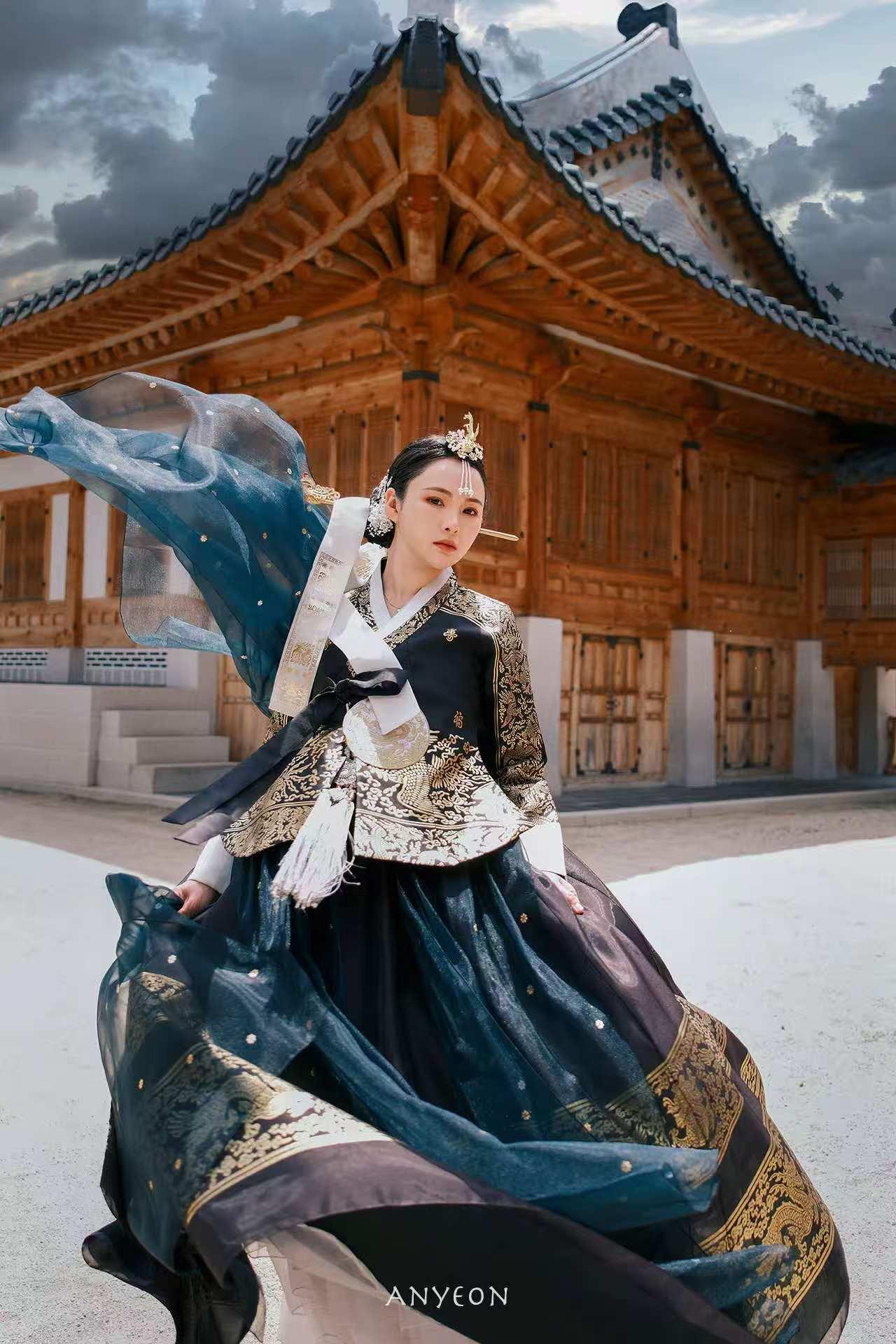 Seoul: Gyeongbokgung Palace, Namsan Park, & More Tour 2