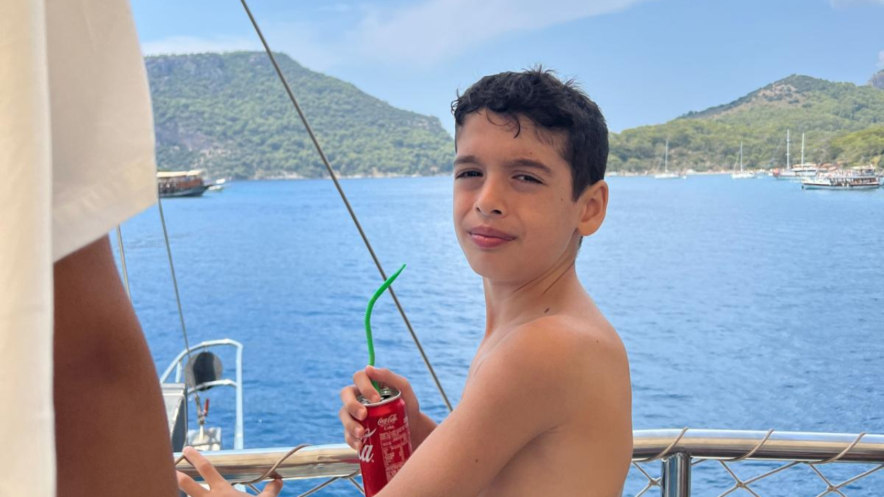 Istanbul: Private Yacht Tour with Swimming Stops 2