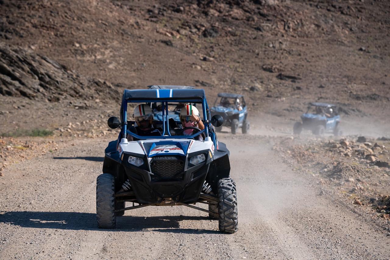 Oman discovery (Buggy by Mountains and Beaches)