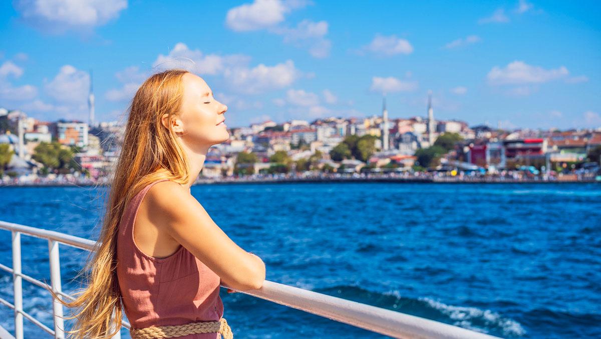 Topkapi Palace & Bosphorus Cruise with Audio Guides 2