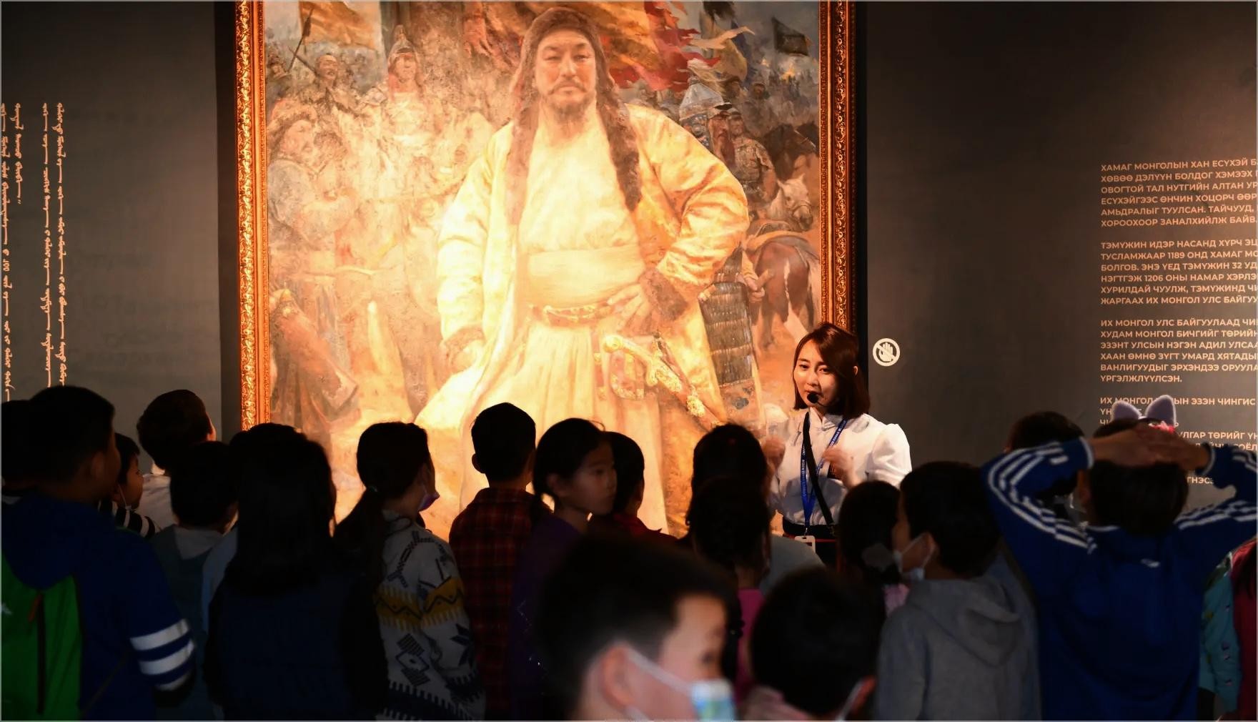 Ulaanbaatar: Chinggis Khaan Museum Highlights Private Tour
