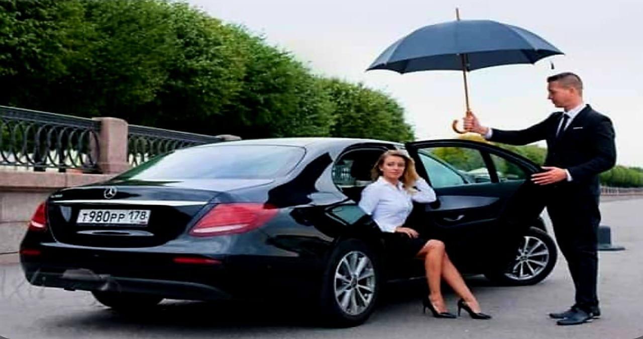 Kuwait: Airport Pickup & Drop-off. Low Cost Airport Transfer 2