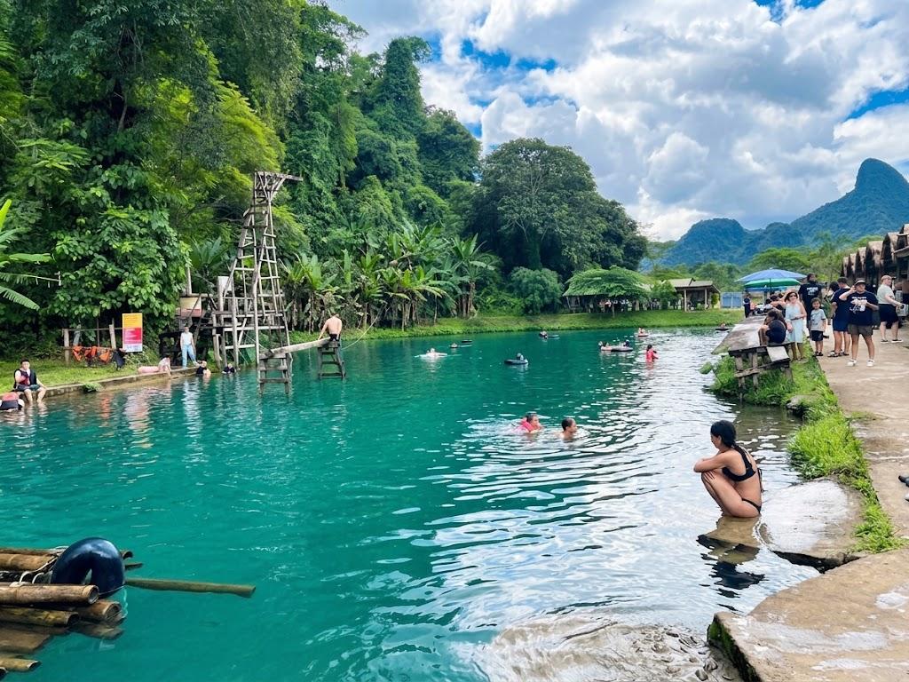 Vang Vieng: Jung Cave, Blue Lagoon 2 & 3 Guided Tour — guided tour in Vang Vieng