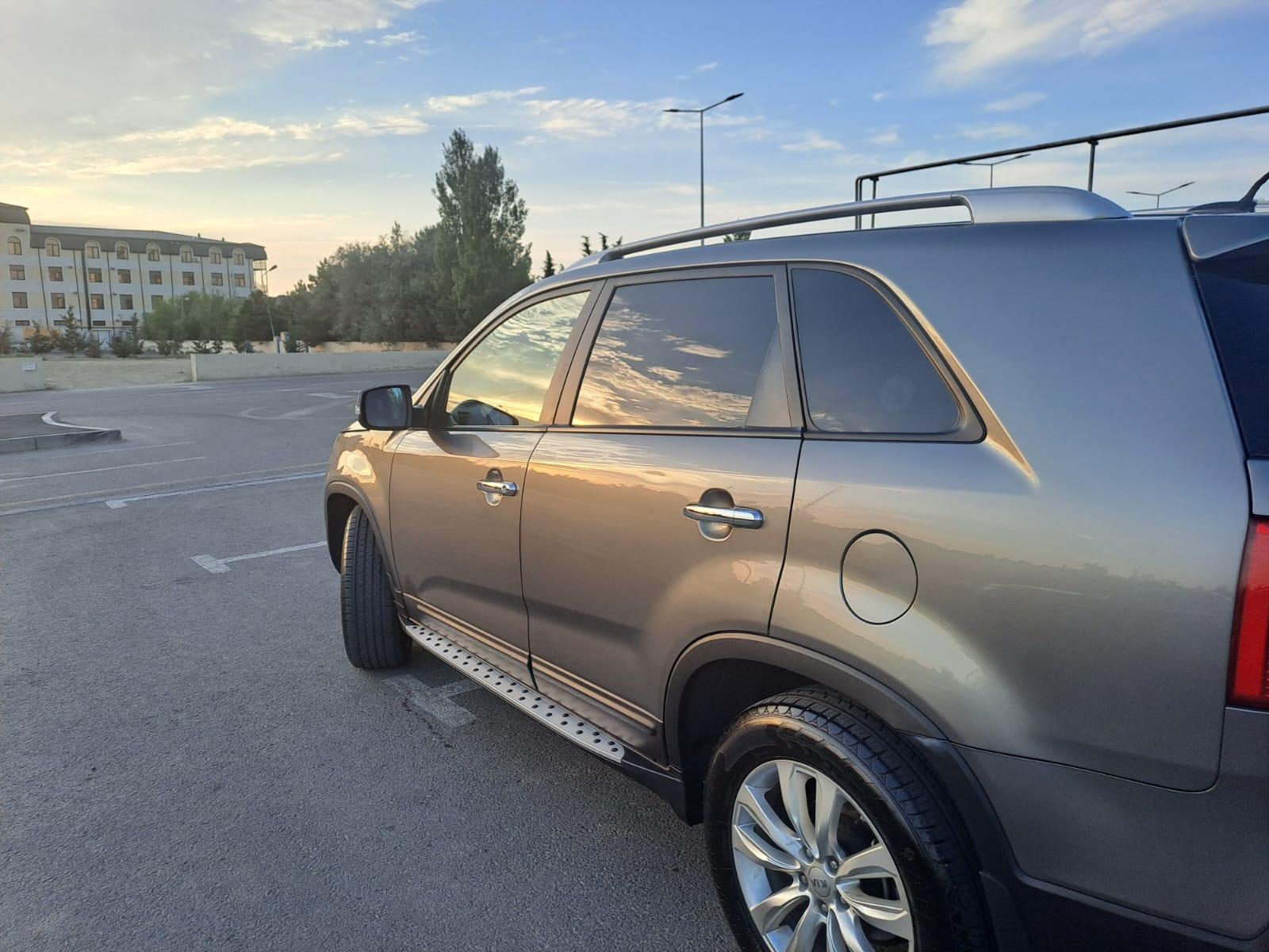 VIP Baku Airport Transfer: Heydar Aliyev to City/Hotel