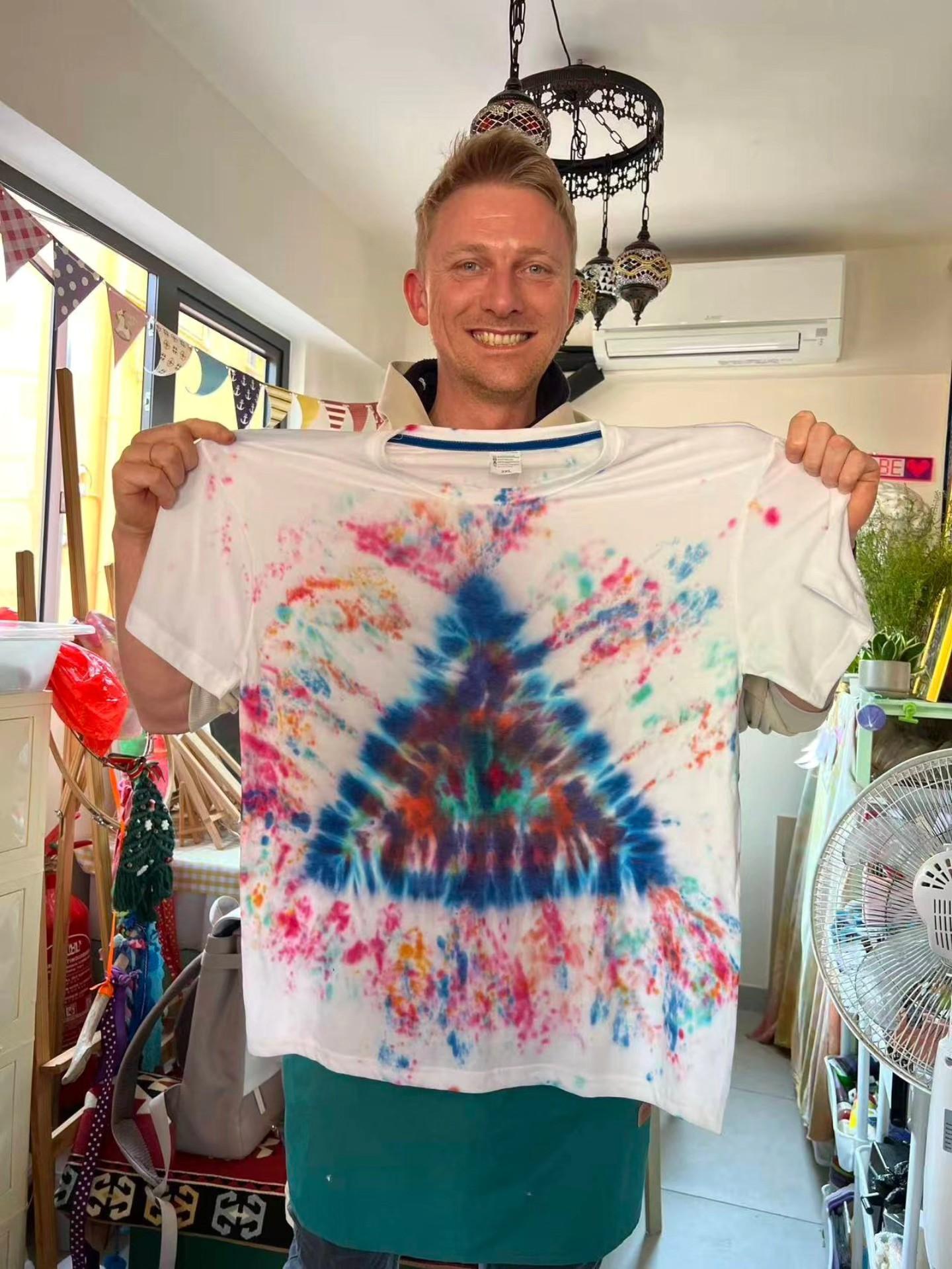 Hong Kong: Tie-Dye Workshop – Take Home Your Art 2