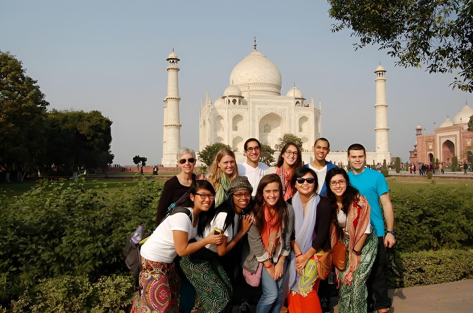 Agra: Taj Mahal & Agra Fort Private Tour with 5*Lunch