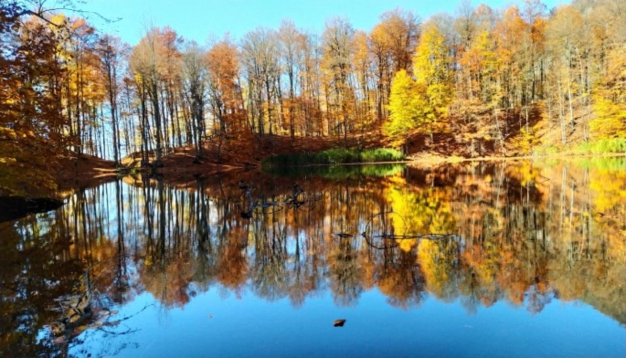Baku: Garanohur Lake Hiking Tour 2