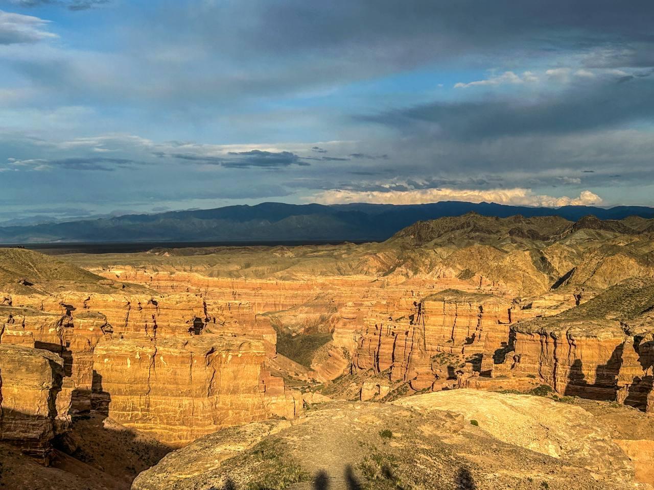 From Almaty: Charyn Canyon Full-Day Trip with Boxed Lunch 3