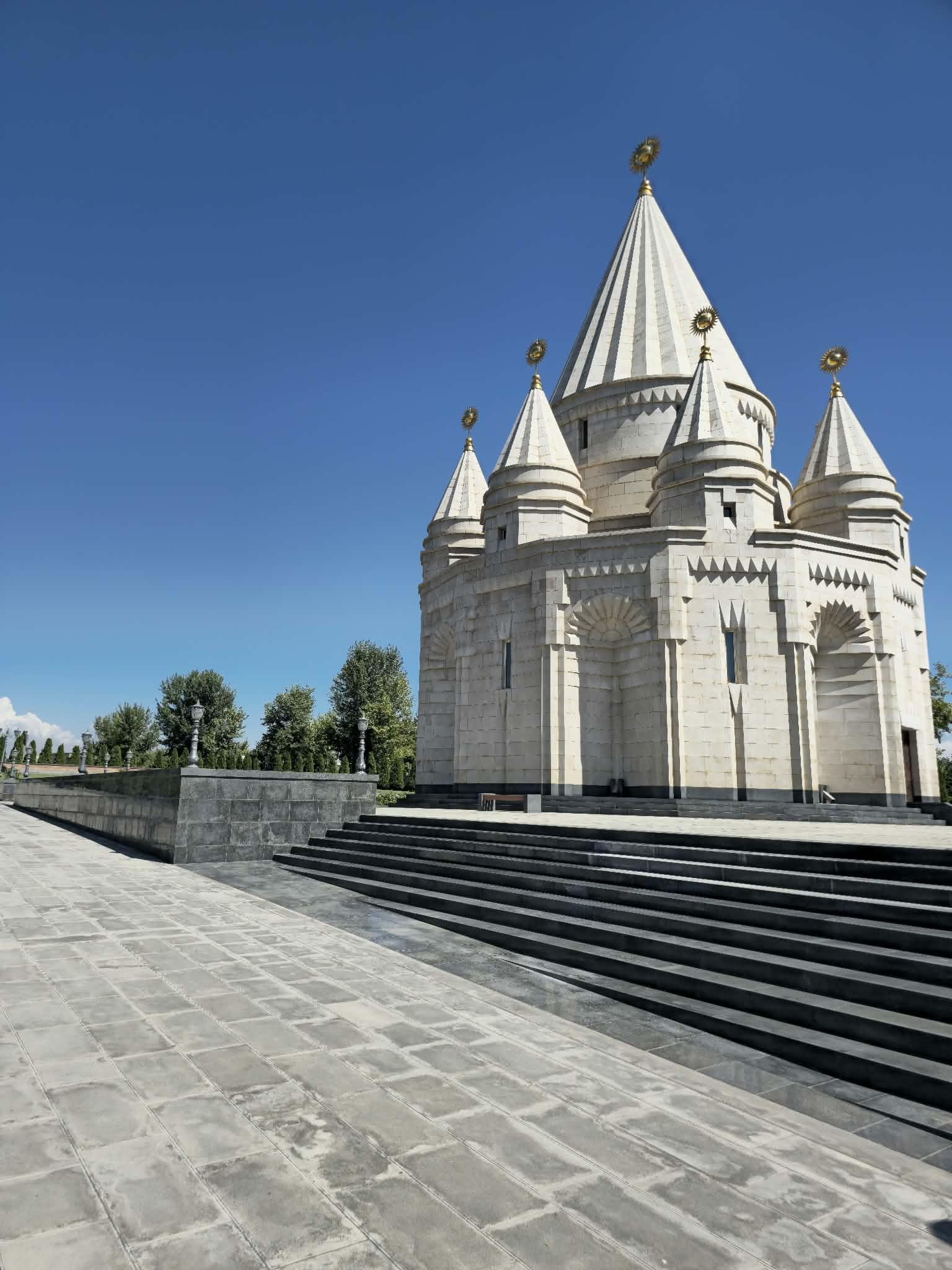 World`s Largest Yazidi temple & Etchmiadzin tour with Pickup 2