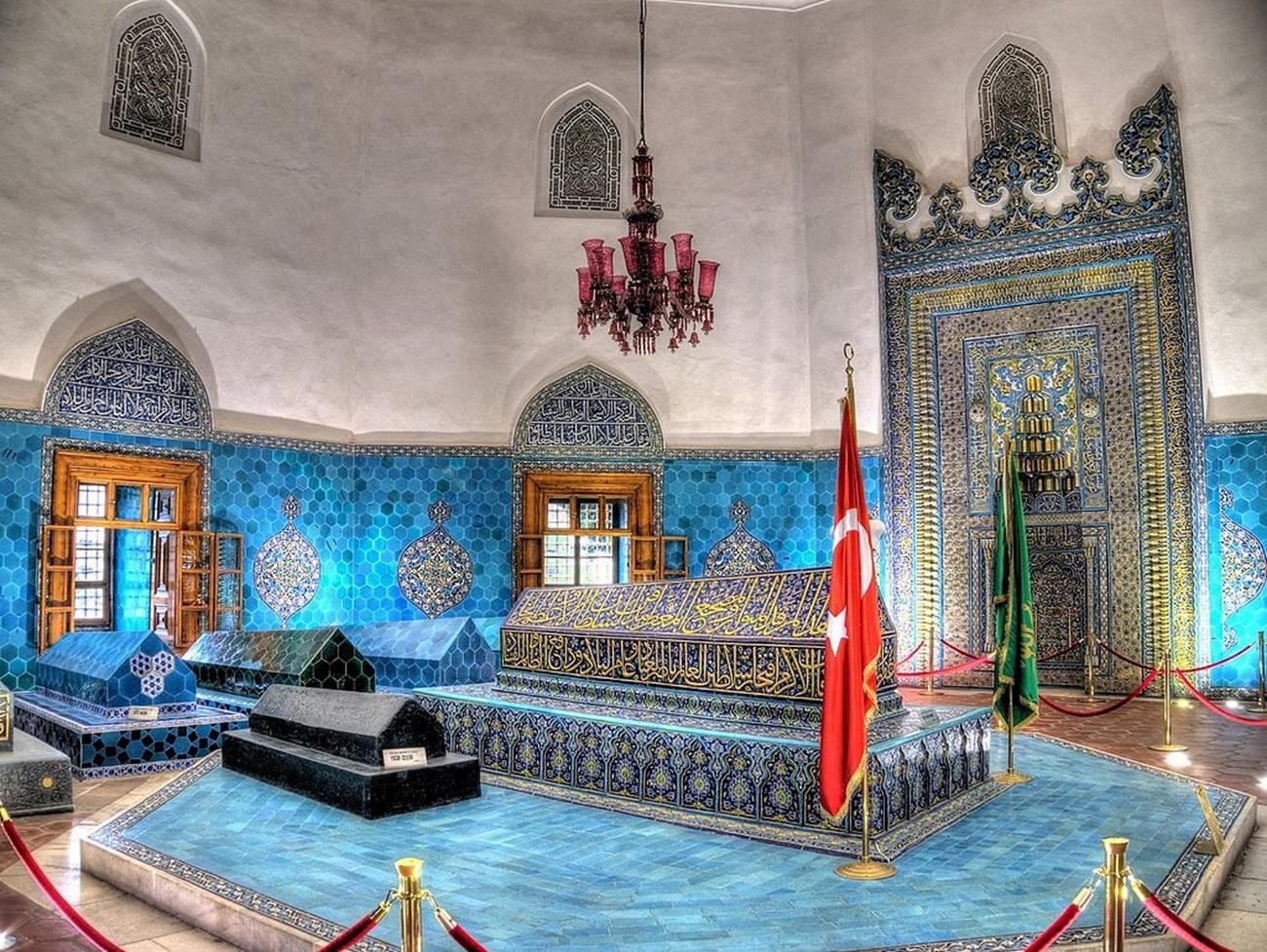 Bursa Cultural Tour with Cable Car, Osman Gazi & Grand Mosque 2