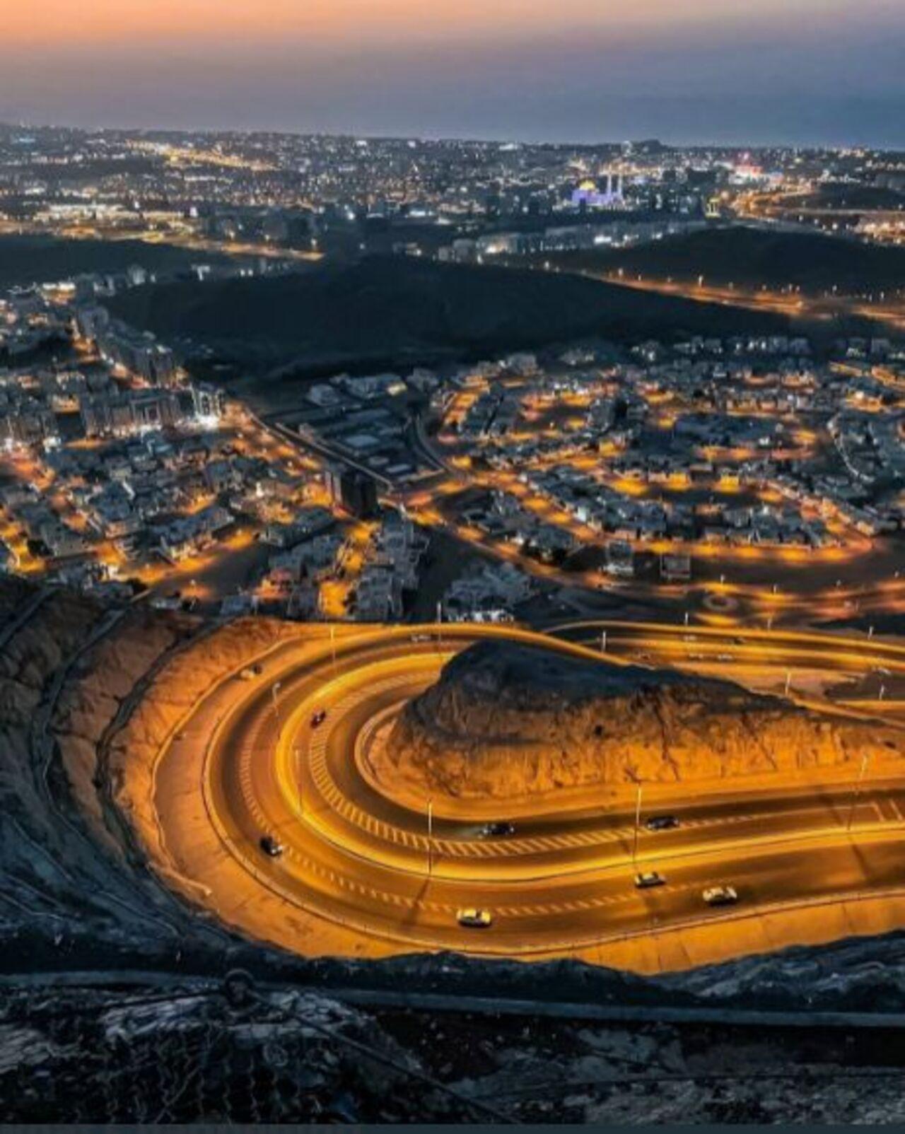 Muscat: Private Nighttime City Tour & Scenic Seaside Drive 3