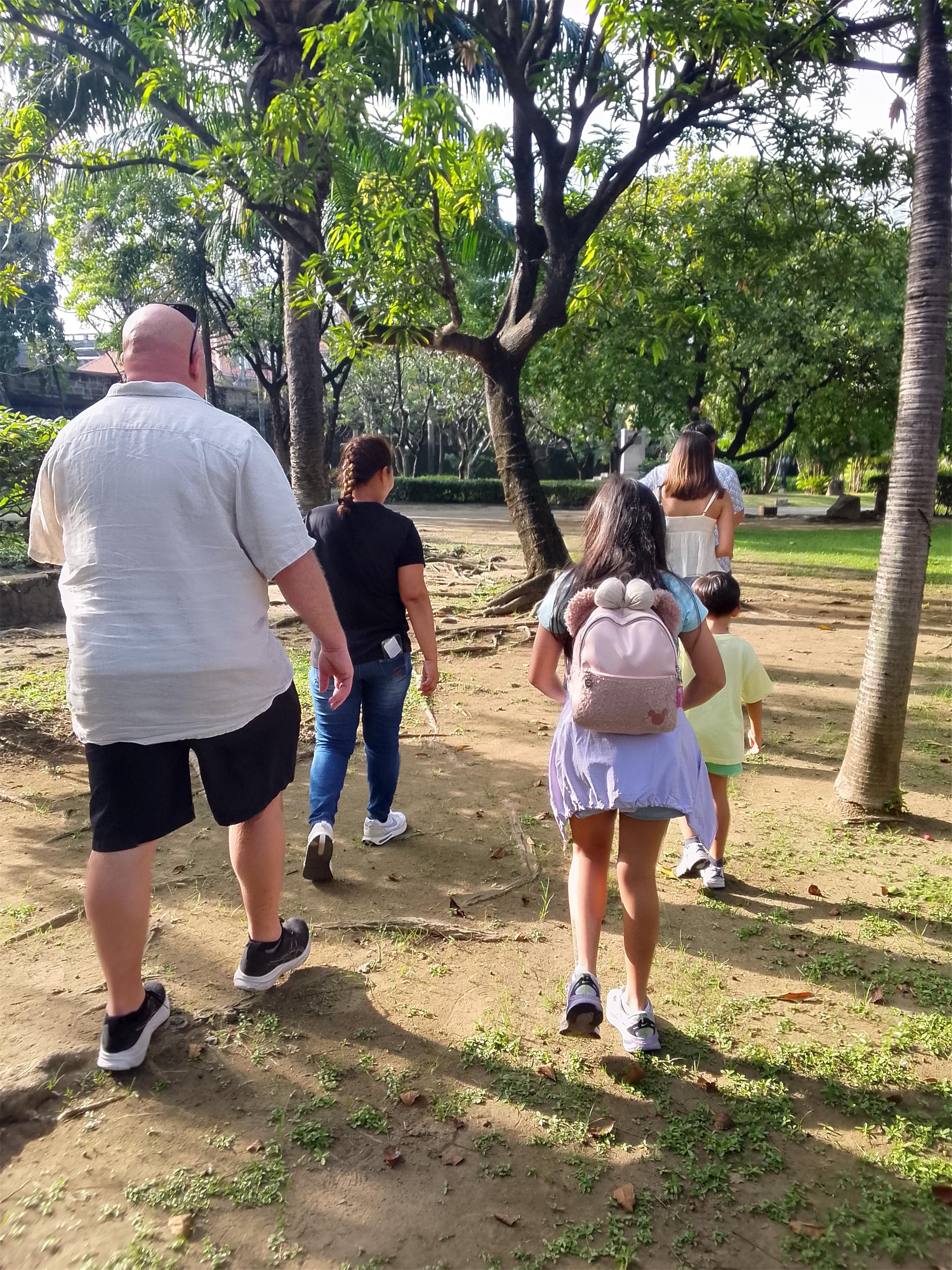 Manila: WWII History Walking Tour 3