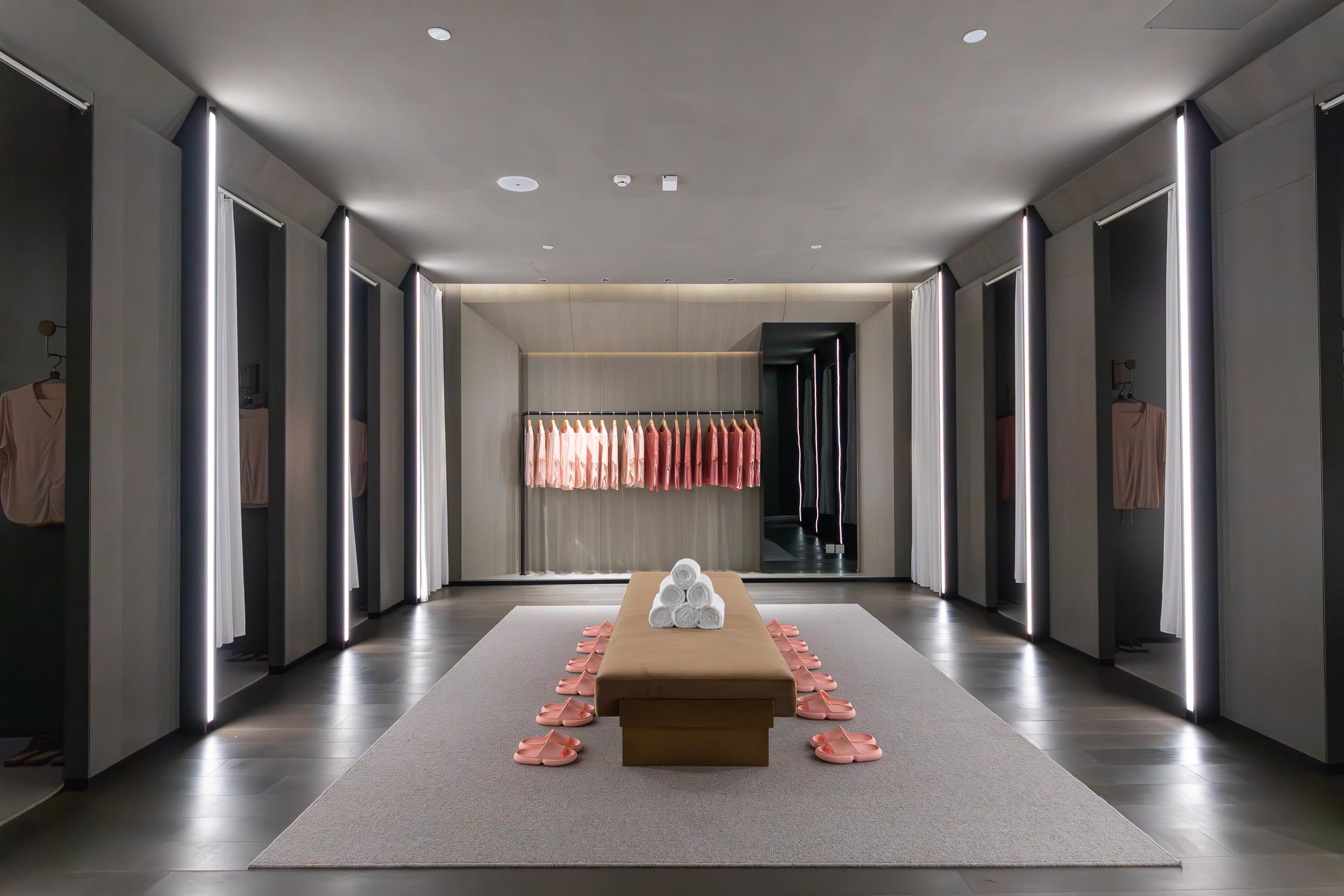 Shanghai Luxury Bathhouse & Local Lifestyle Experience 2