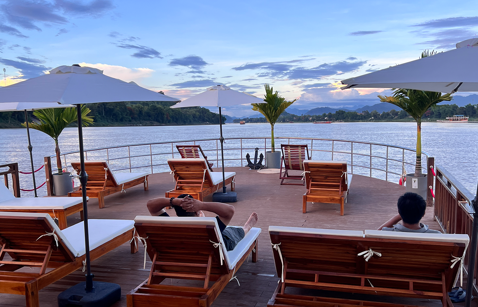 Luang Prabang:Mekong River Sunset Cruise/Kuang Si Rafting 3