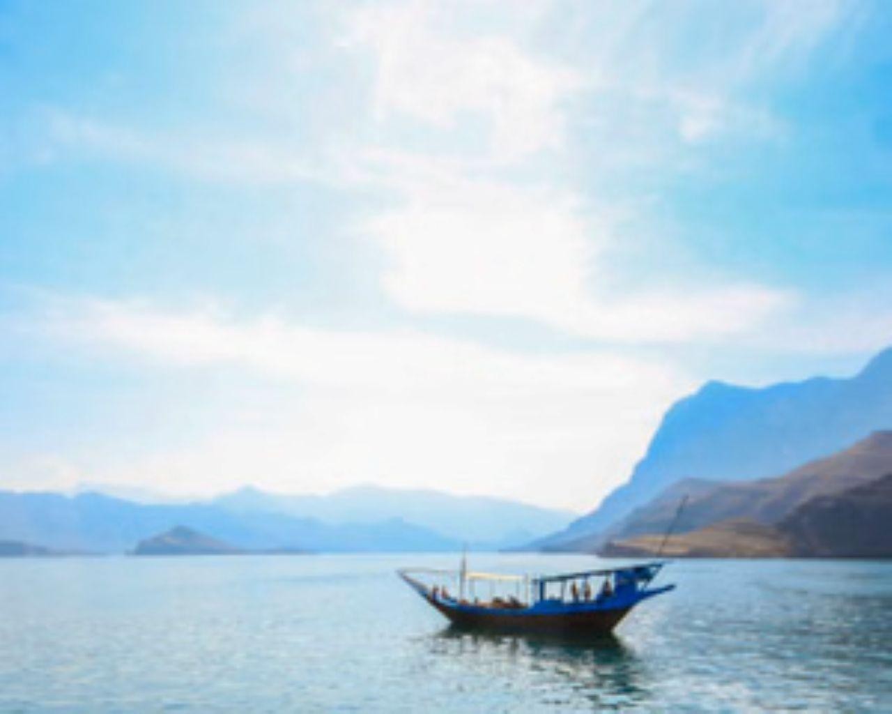 Khasab: Overnight Dhow Cruise with Dinner & Breakfast 3