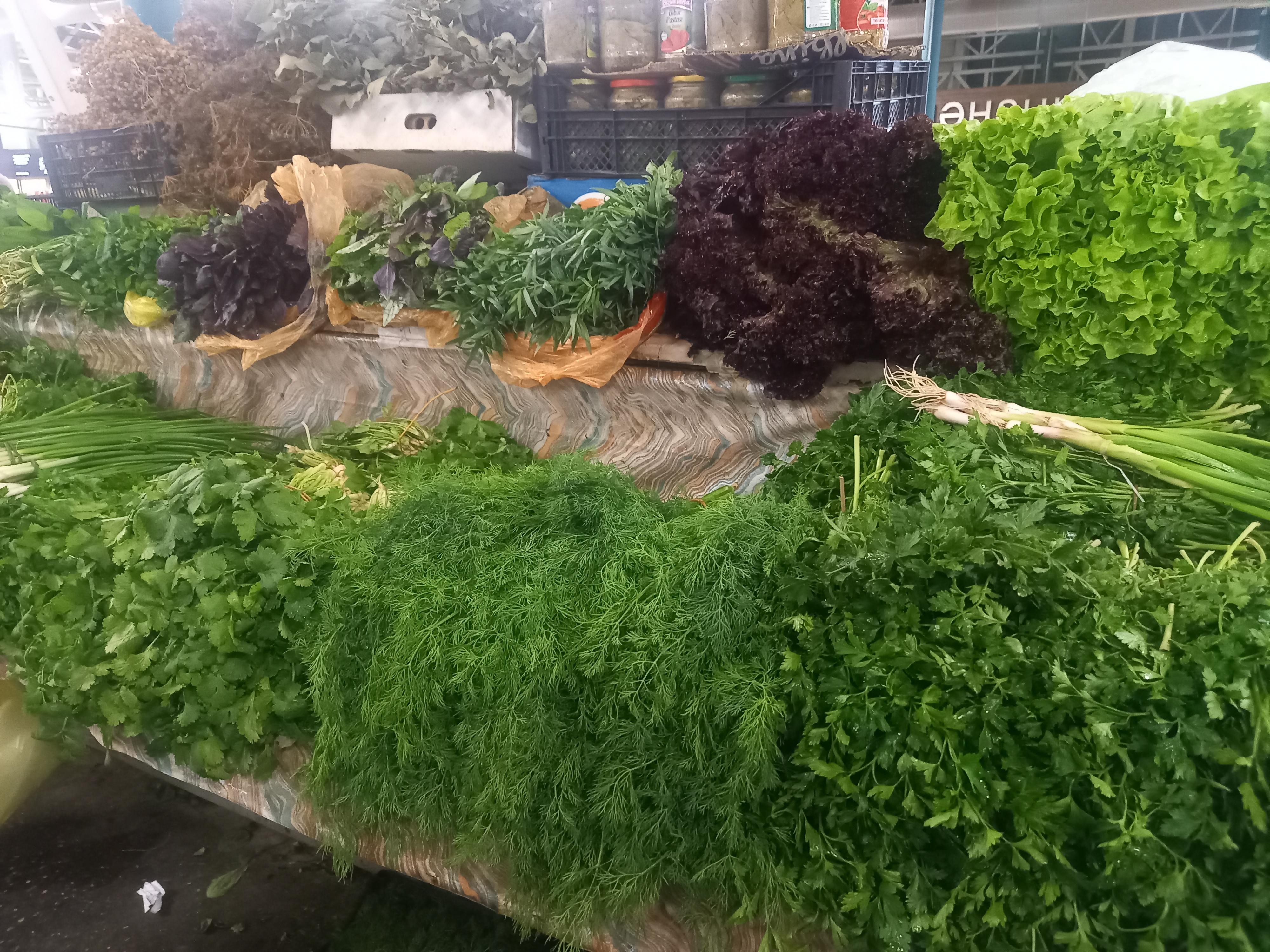 Baku: Tour to the Green Bazaar 3