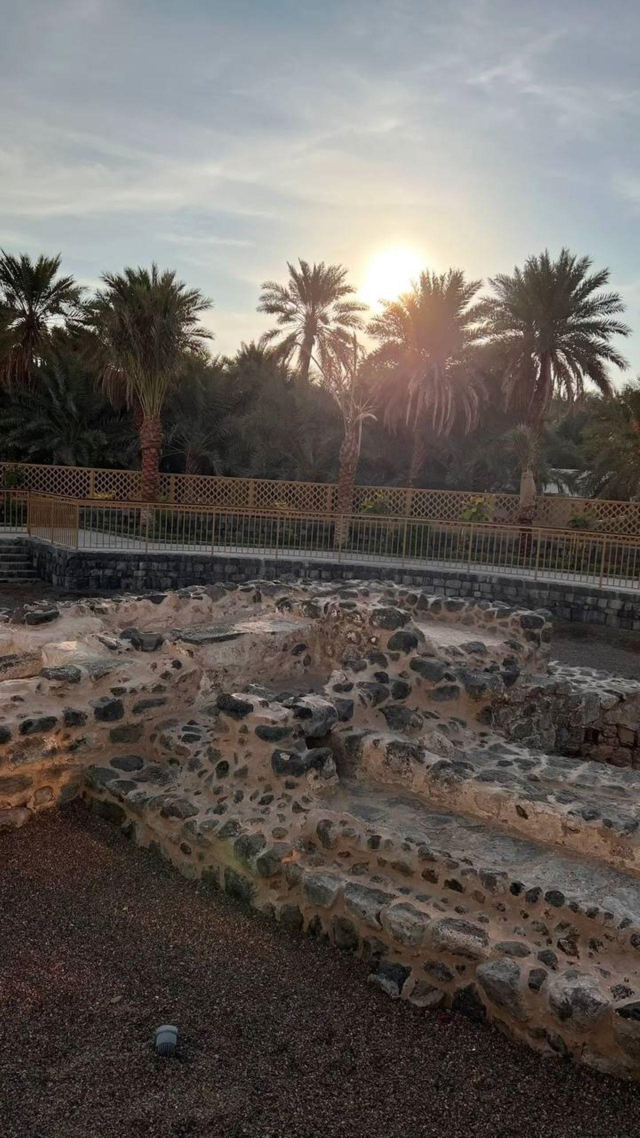 Madinah: Four Wells Tour & Al-Tabbakha Traditional Market 2