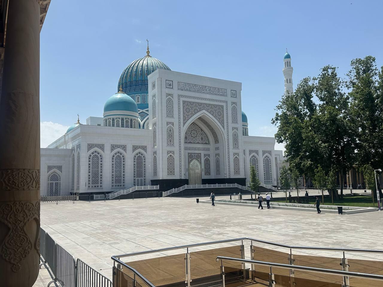 From Tashkent: Samarkand UNESCO Landmarks Day Trip by Train 3