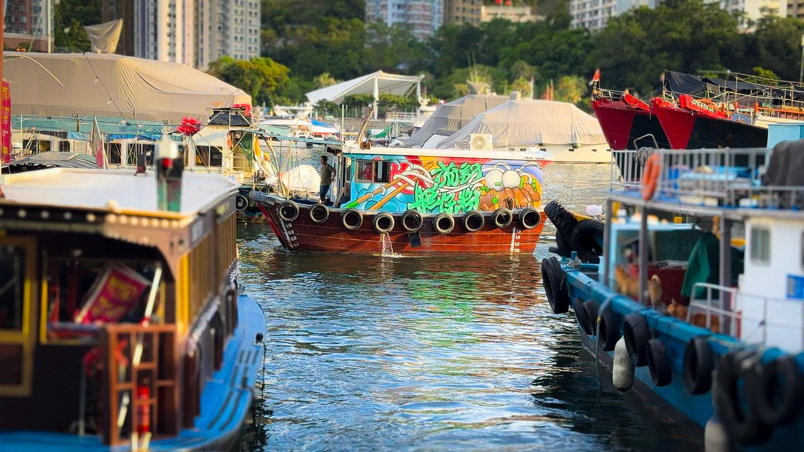 Hong Kong: Boat Tour, Floating Museum & Lau Kee Boat Noodles 2