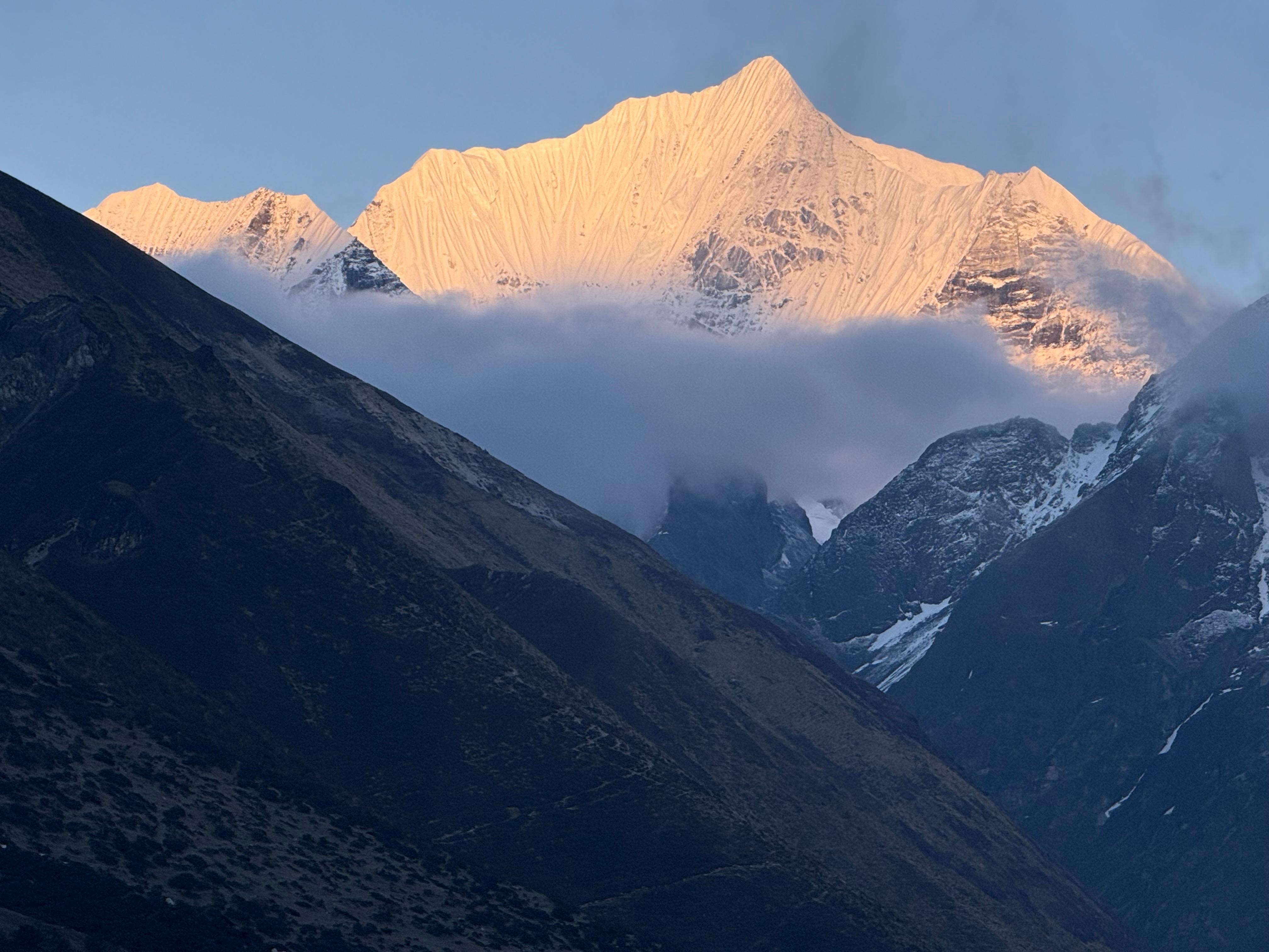 Kathmandu: 10-Day Guided Langtang Valley Trek 2