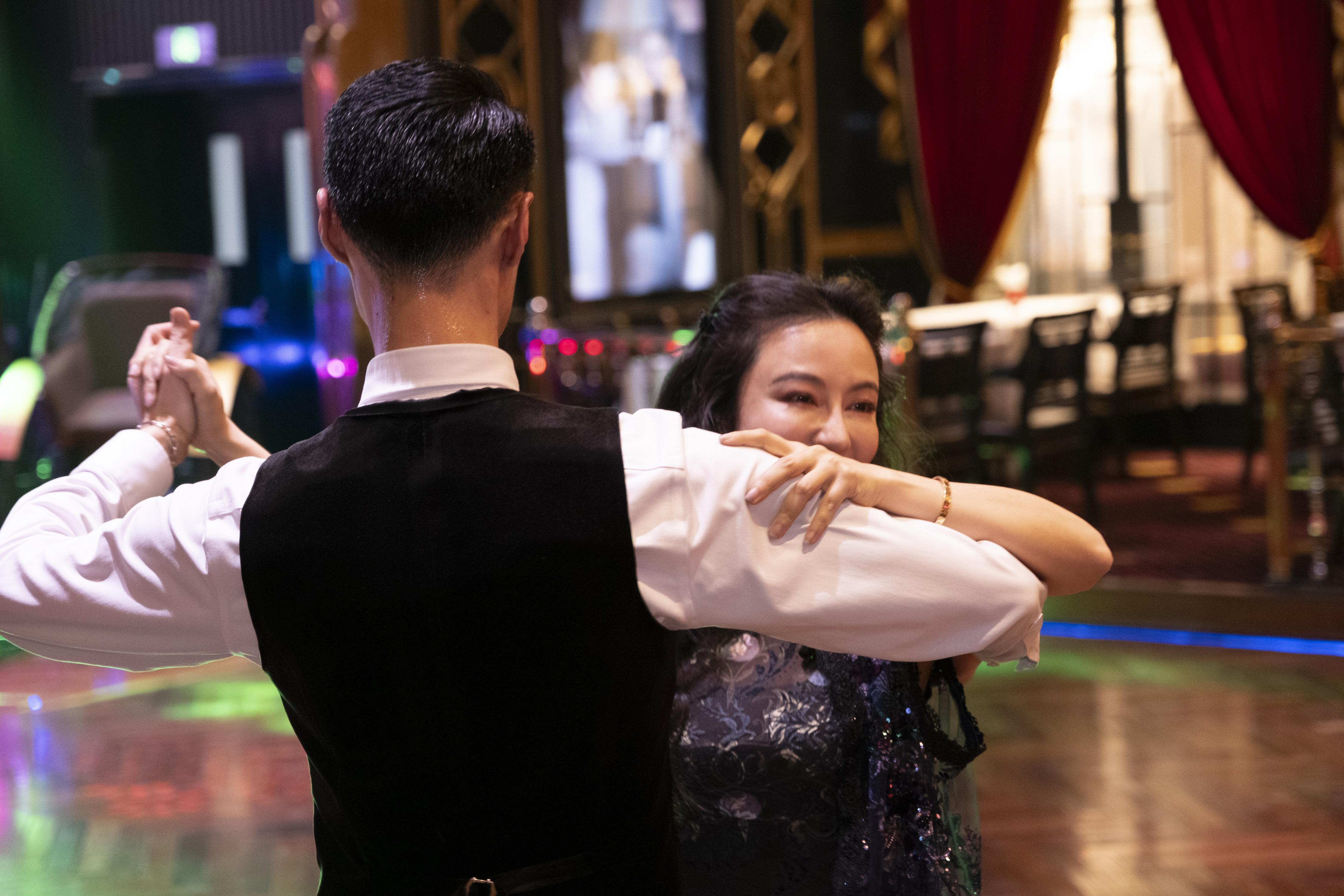 Shanghai: Paramount Ballroom Dinner & Dance Experience 2