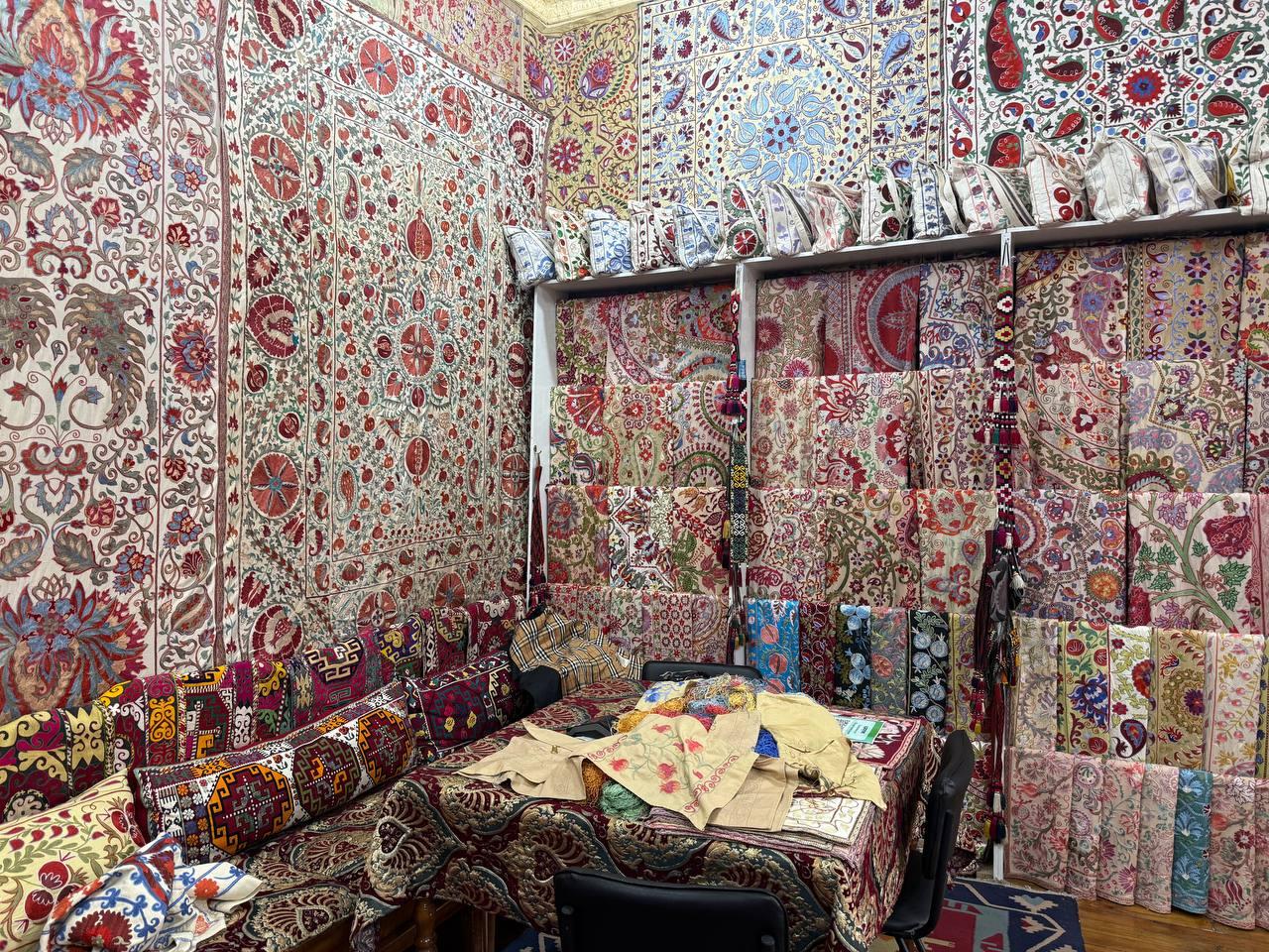 Samarkand: Traditional Suzani Embroidery Workshop Experience 3