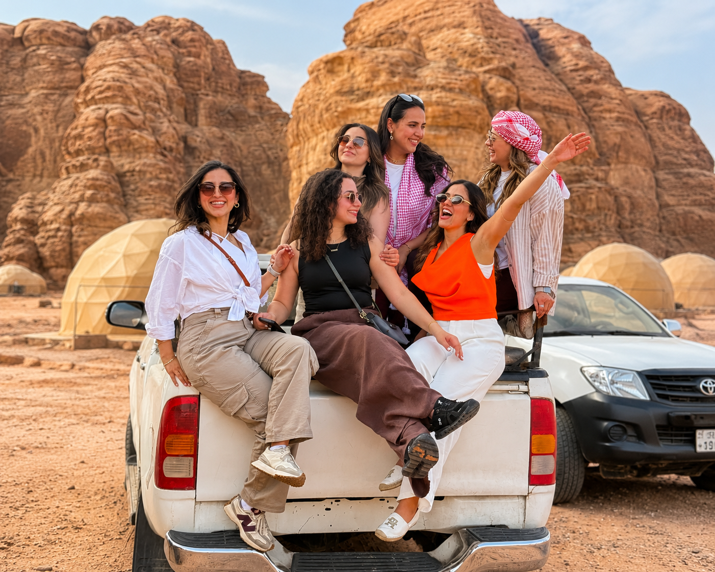 Wadi Rum: 3 Hour Jeep Tour with Traditional Sunset Mezze — guided tour in Aqaba
