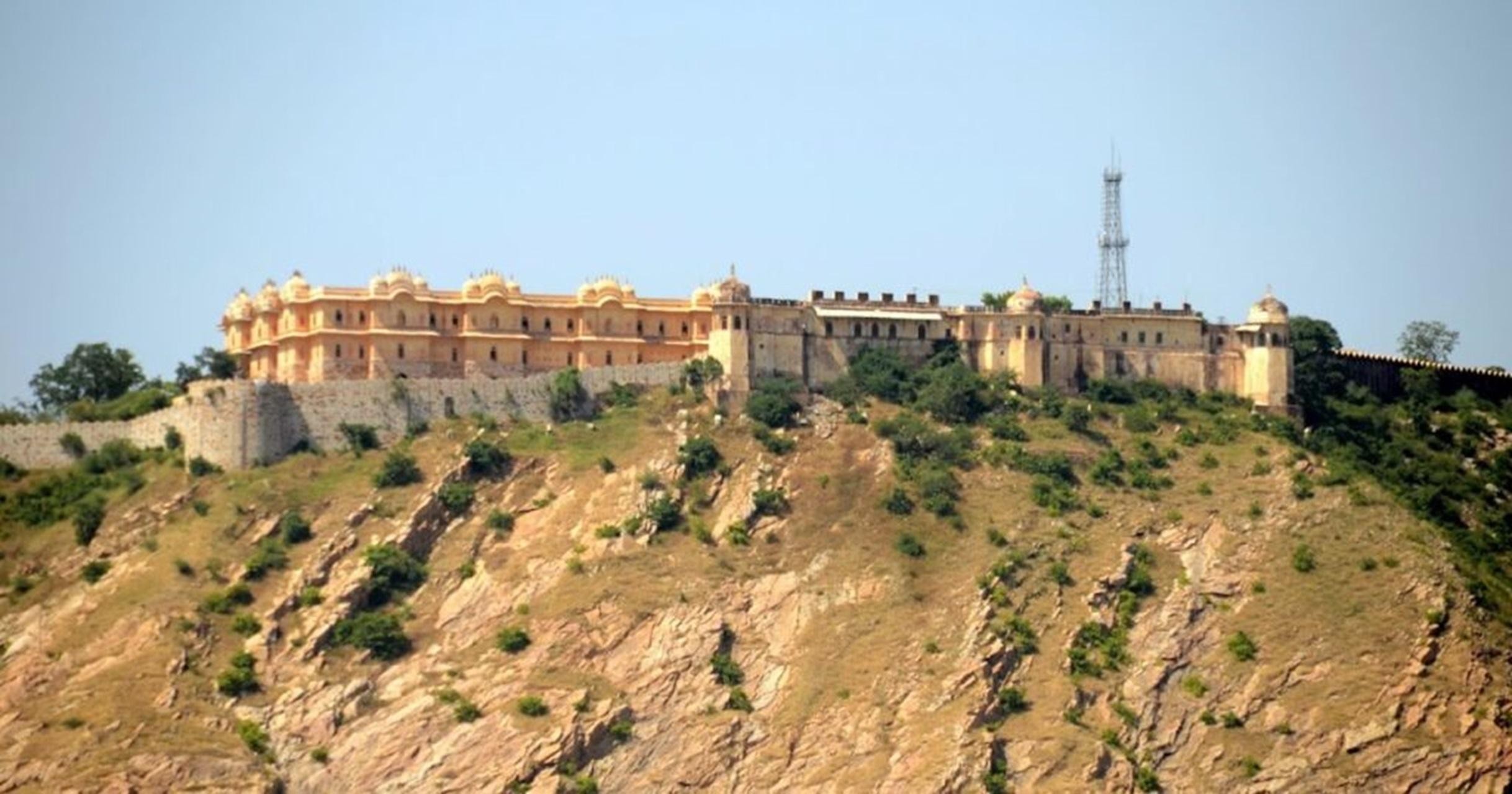 Jaipur: 2-Day Diwali Tour with Hotel Stay & Fireworks
