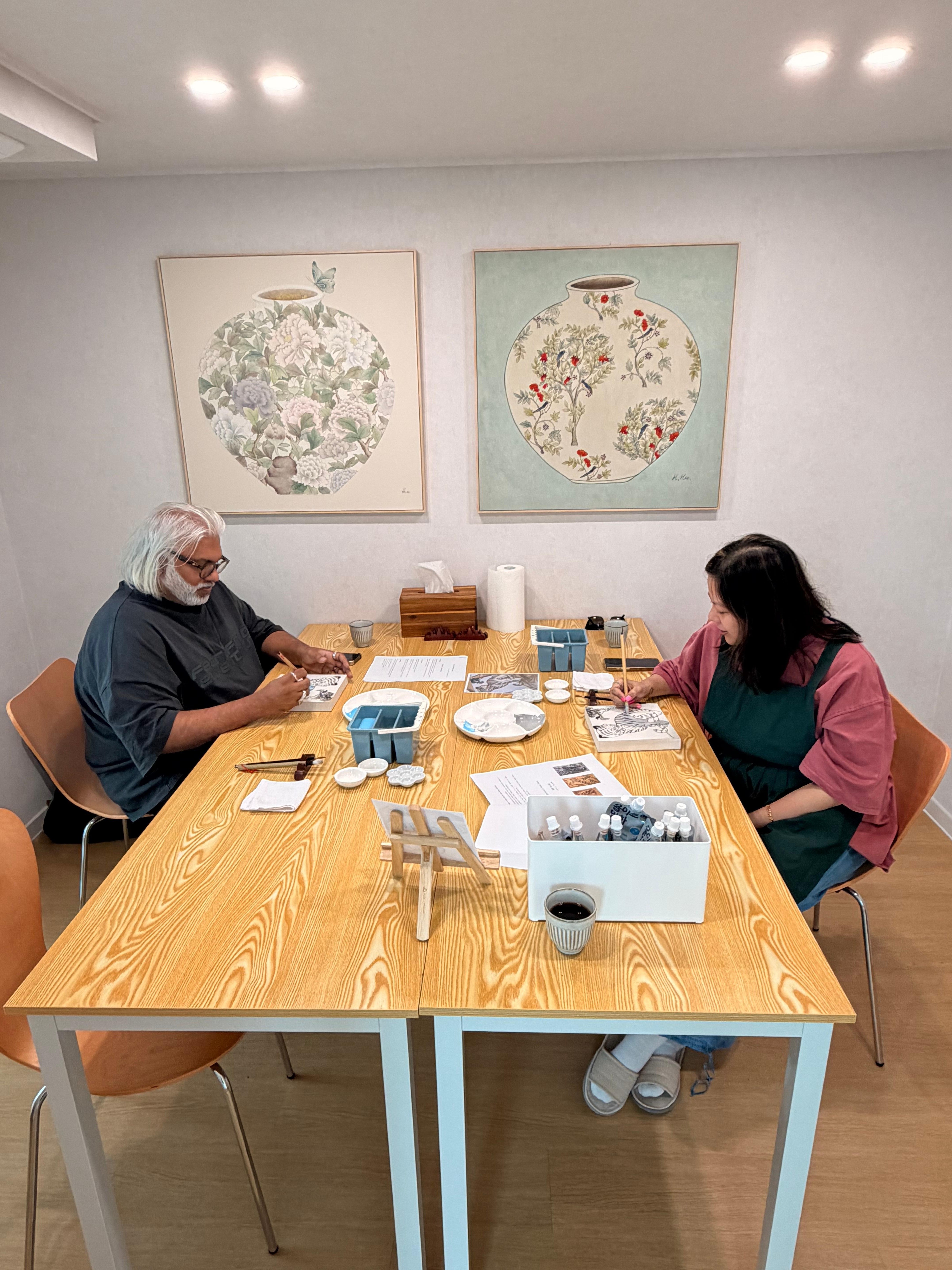 Seoul: Minhwa Painting Workshop in Itaewon 2