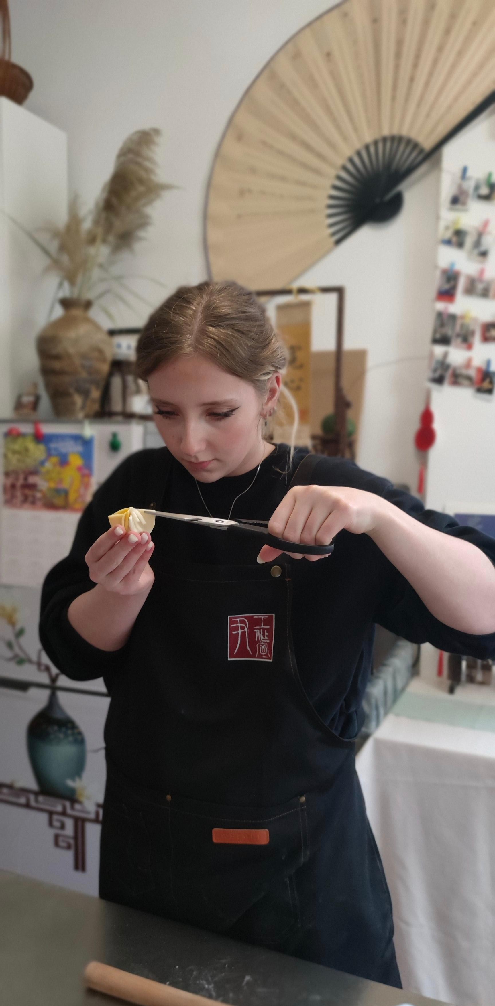 Shanghai:Art Steamed Dumpling Making in Shanghai style Lane 2