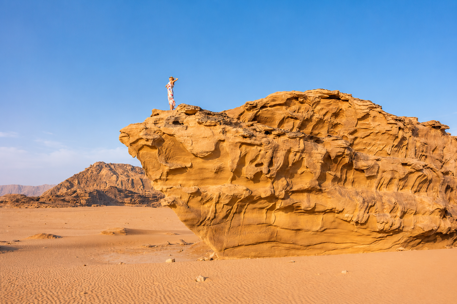 Kharaza Jeep Tour with Sunset & Tea, 4 Hours Wadi Rum — guided tour in Aqaba