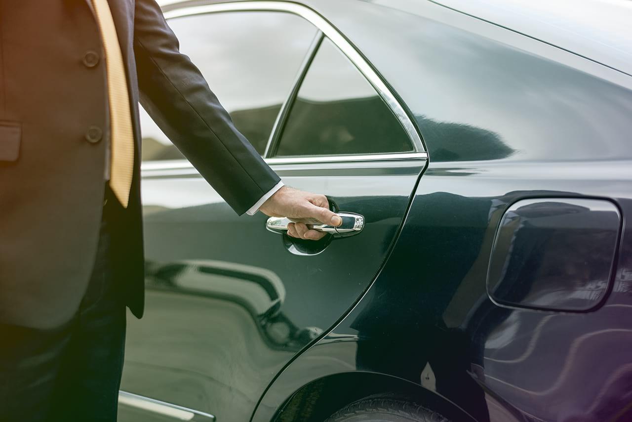 Baku: Private Airport Transfer 3