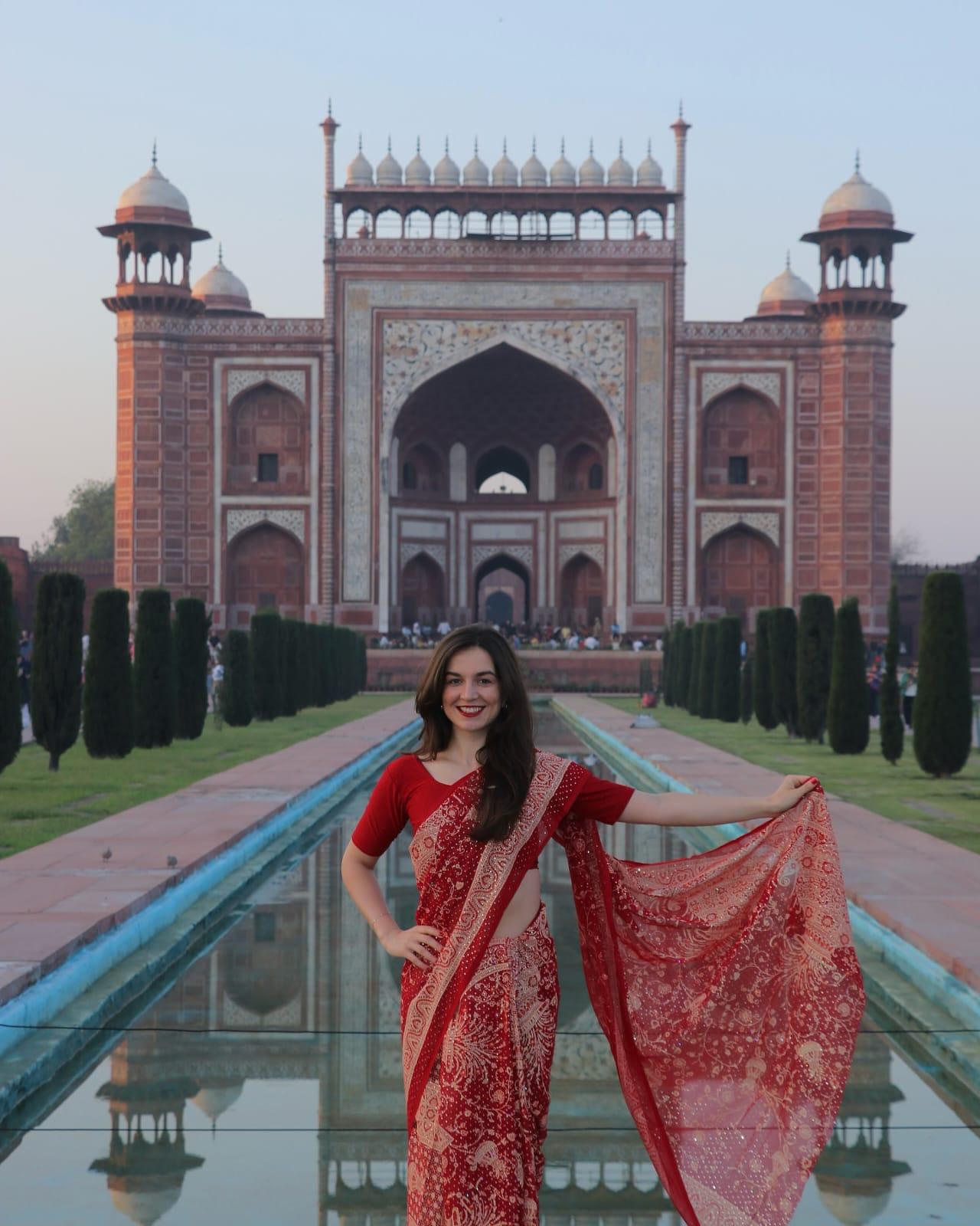 Agra Royal Trip: Taj Mahal, Agra Fort & Baby Taj from Delhi 3